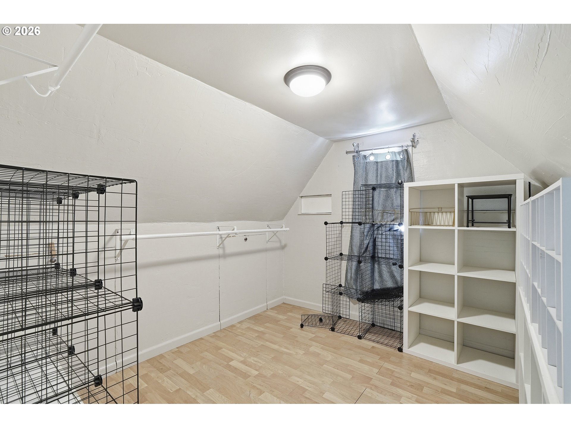 Bonus Room-Upper