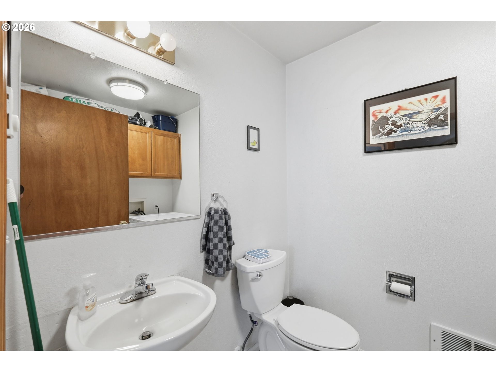 623 W 18TH AVE, Eugene, OR, 97402