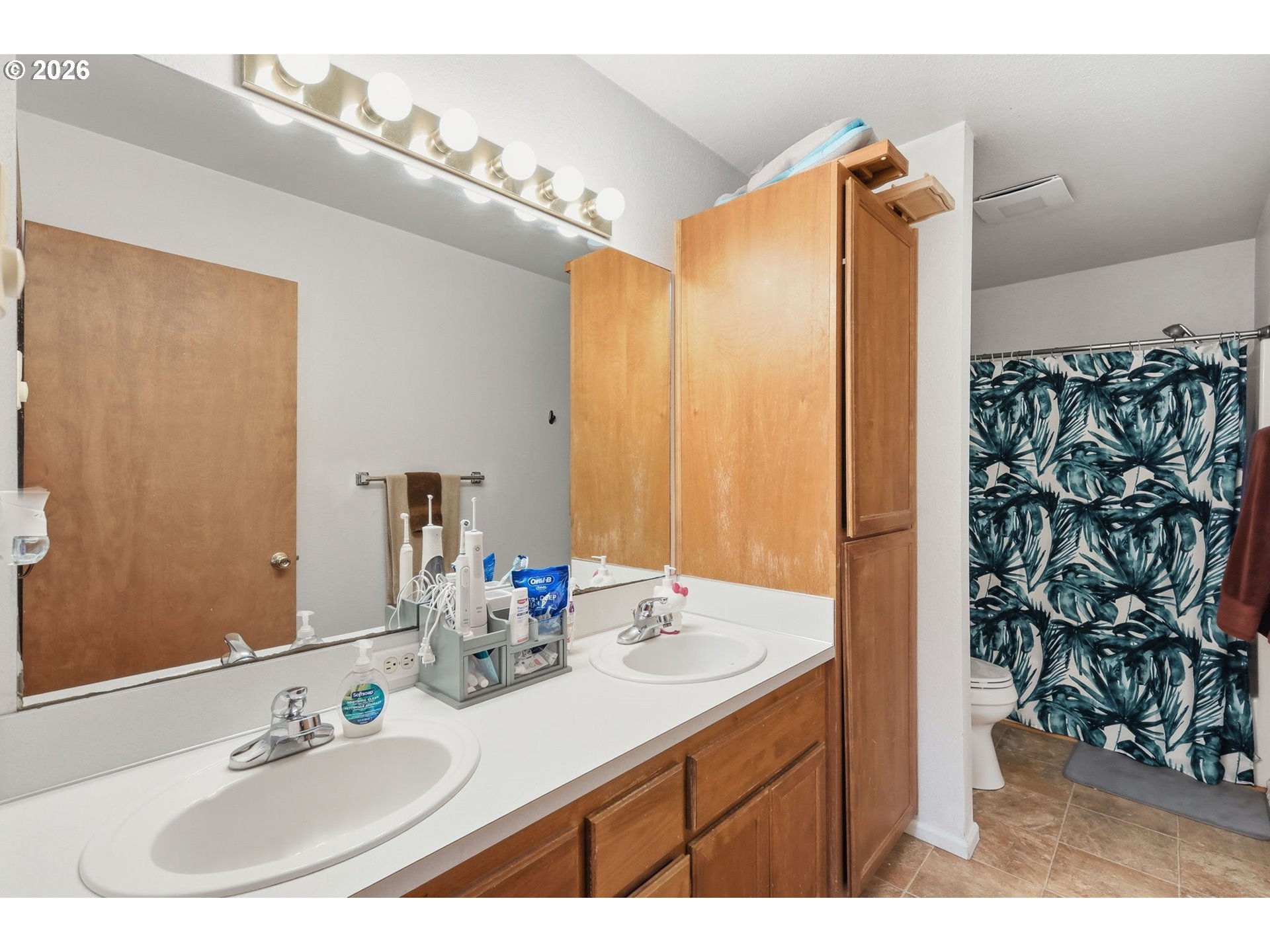 623 W 18TH AVE, Eugene, OR, 97402