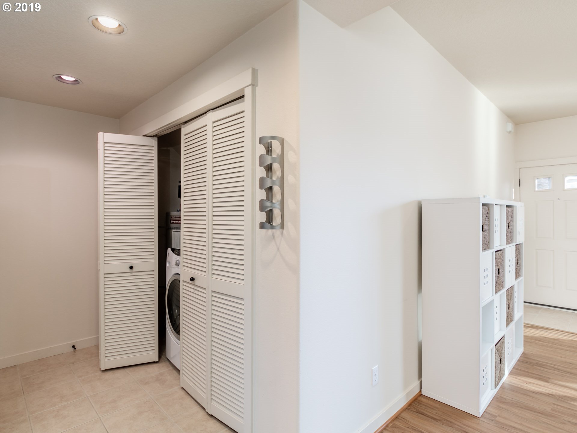 Photo #6: 19413823 Listing 