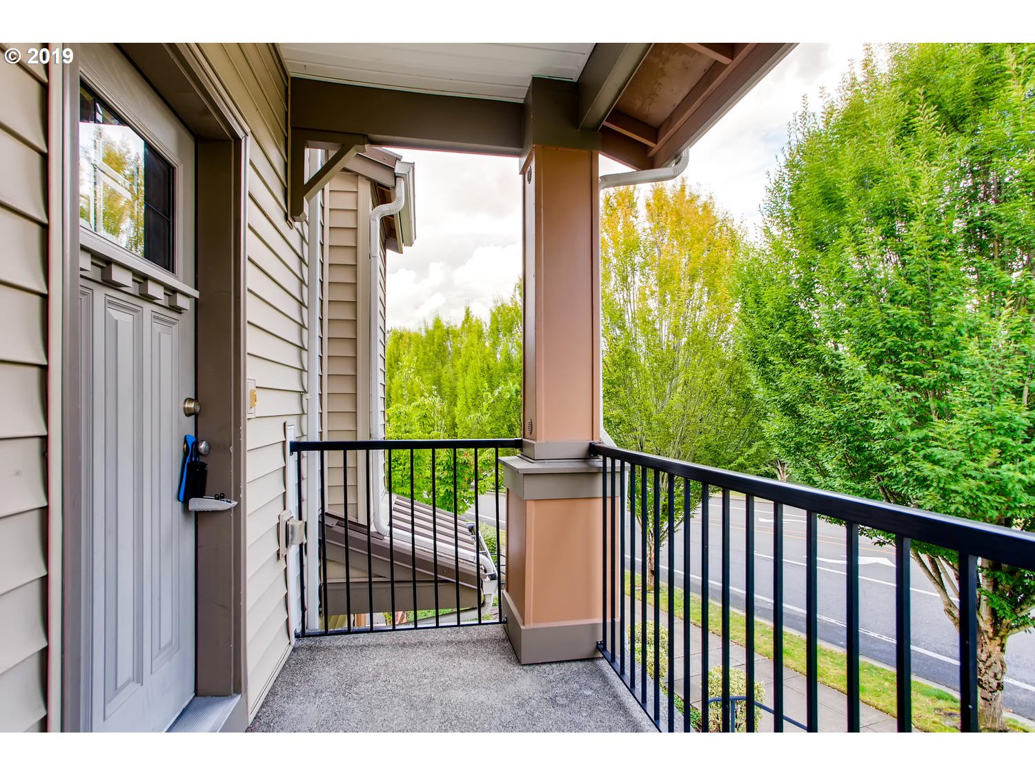 Photo #6: 19427339 Listing 