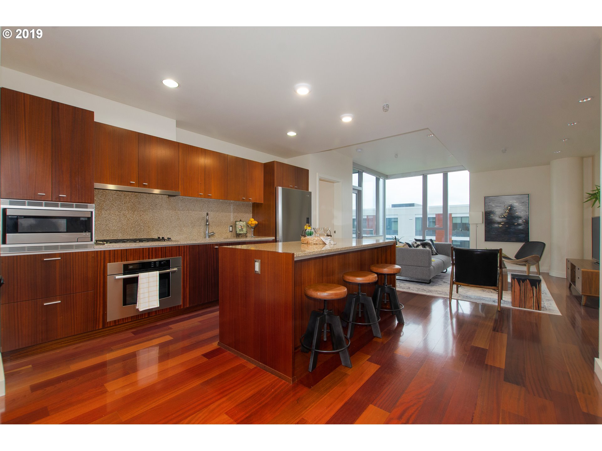 Photo #6: 19462695 Listing 