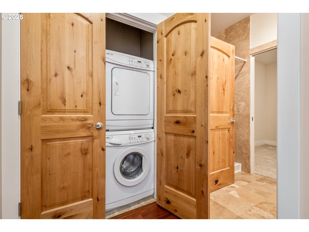 Photo #5: 194676434 Listing: Photo #5