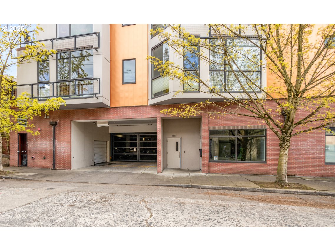 Photo #14: 194676434 Listing: Photo #14