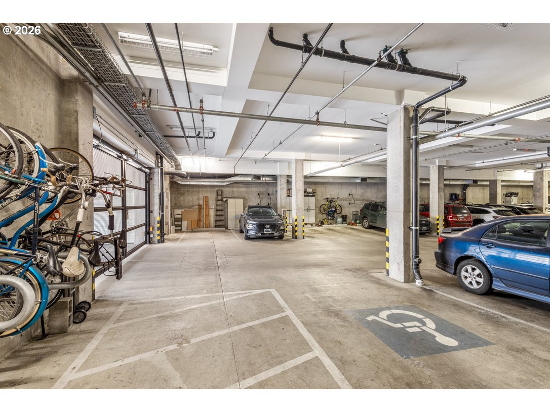 Photo #12: 194676434 Listing: Photo #12