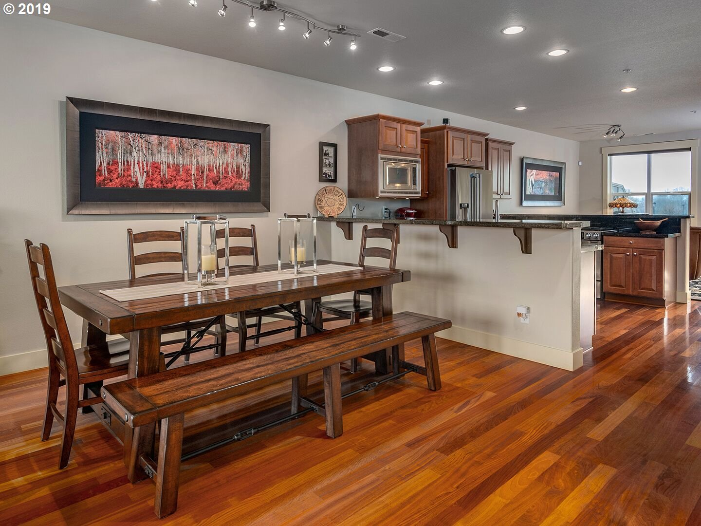 Photo #4: 19474606 Listing 