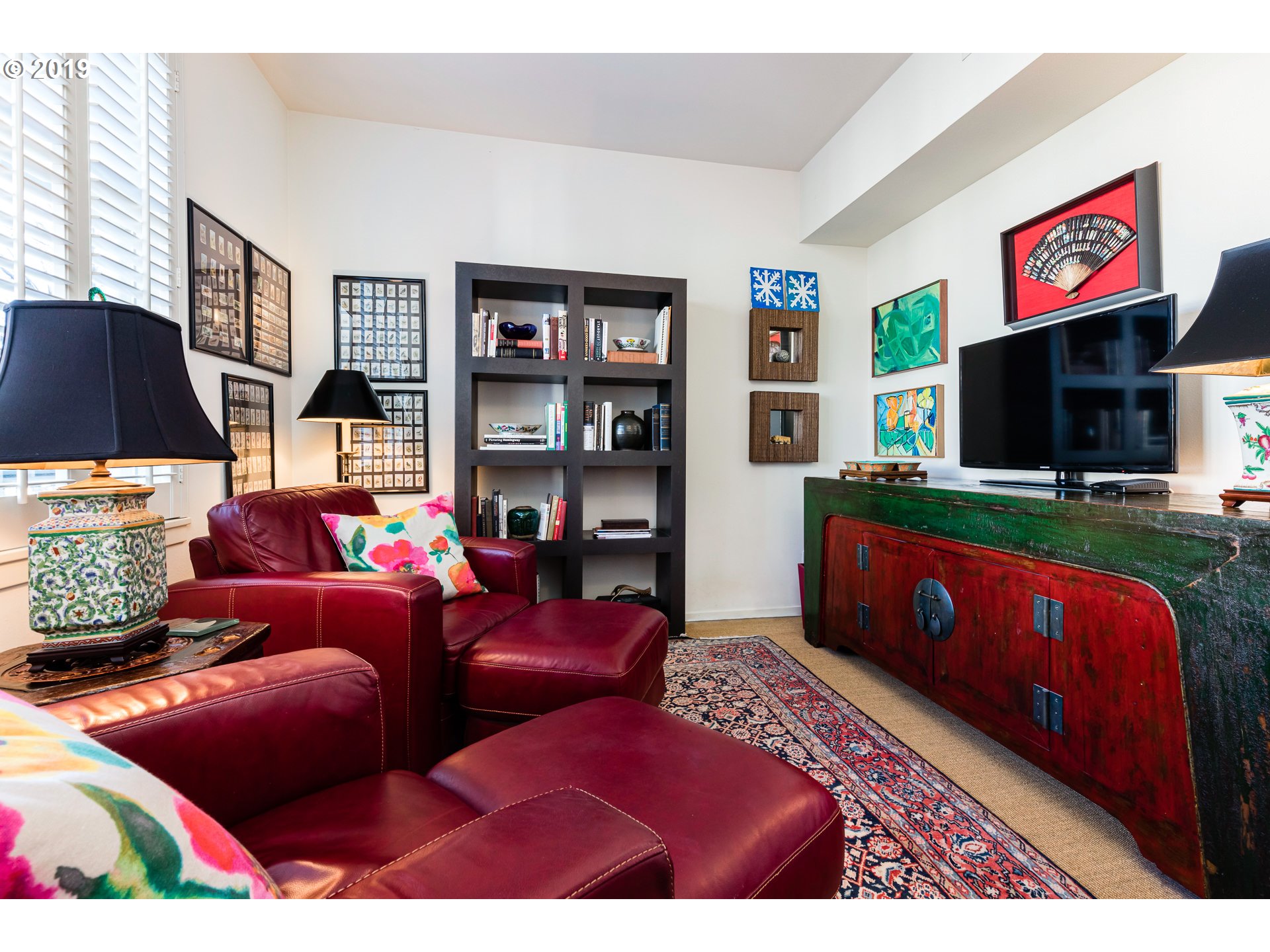 Photo #5: 19494296 Listing 