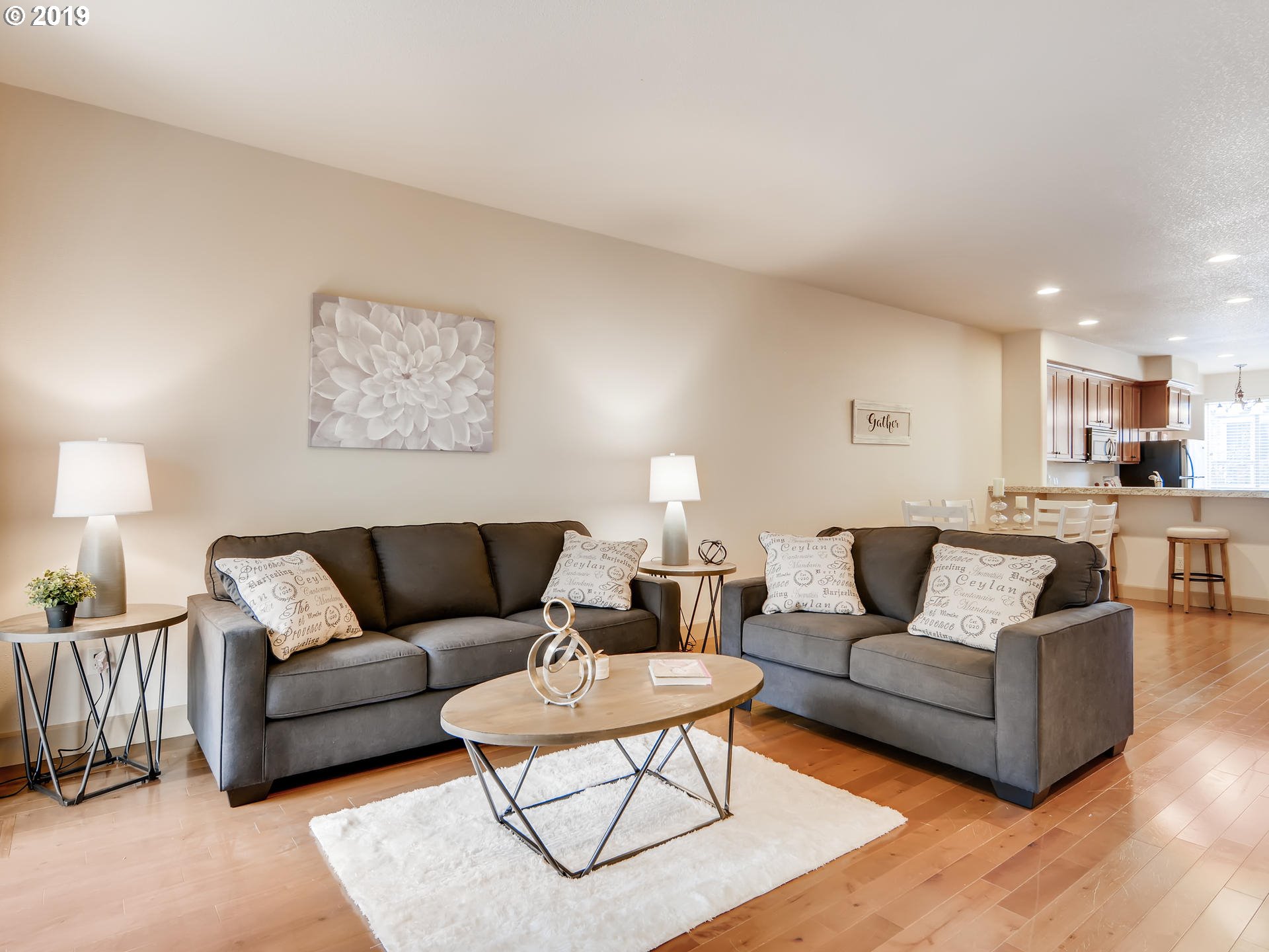 Photo #6: 19508366 Listing 