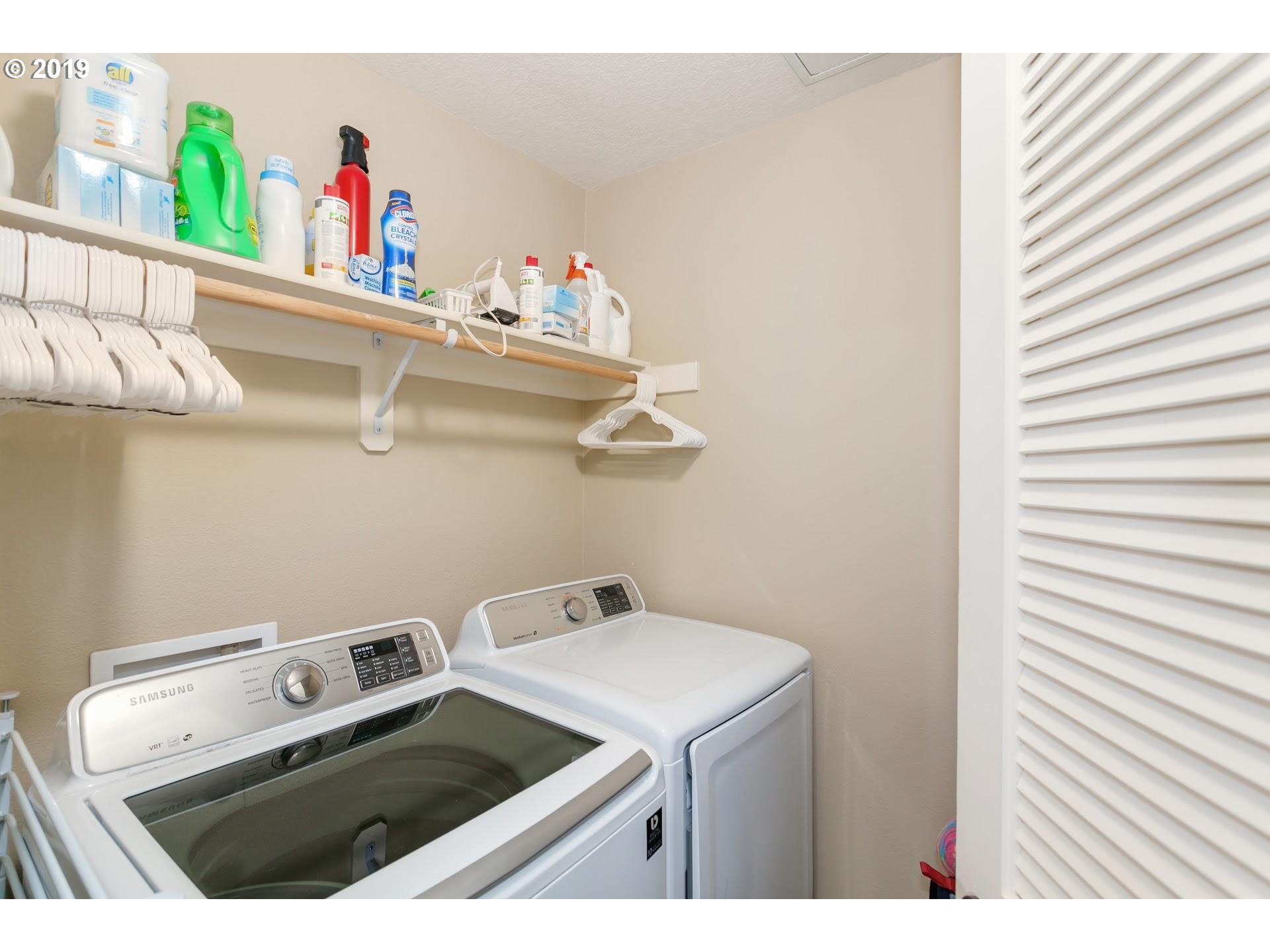 Photo #5: 19514907 Listing 