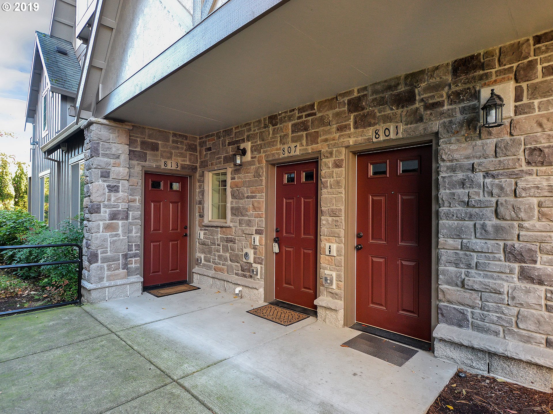 Photo #4: 19538662 Listing 