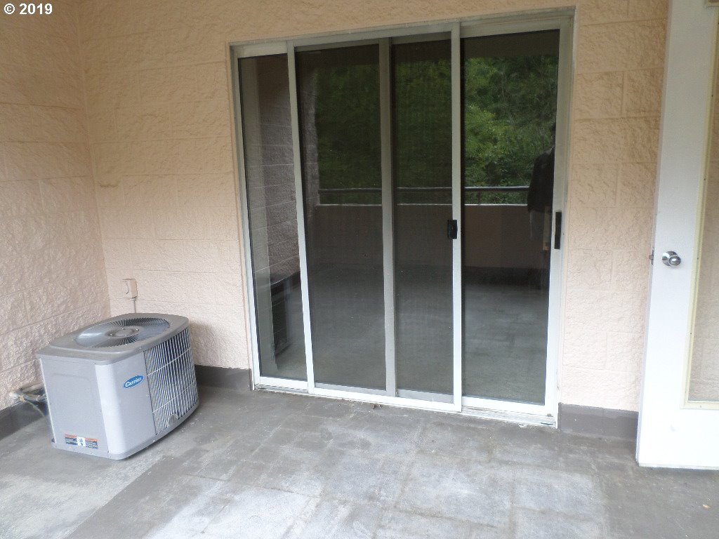 Photo #6: 19557412 Listing 