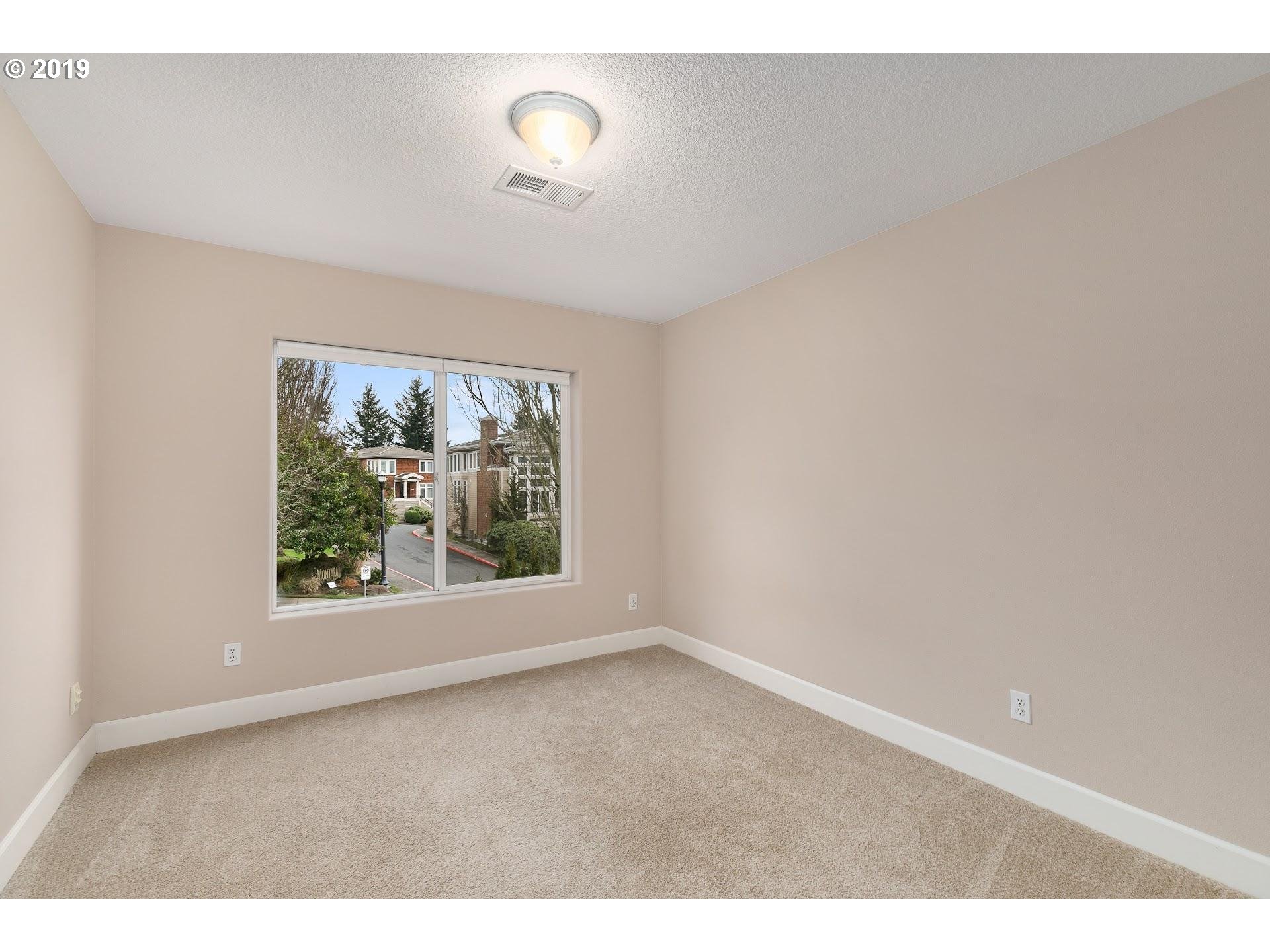 Photo #4: 19573275 Listing 