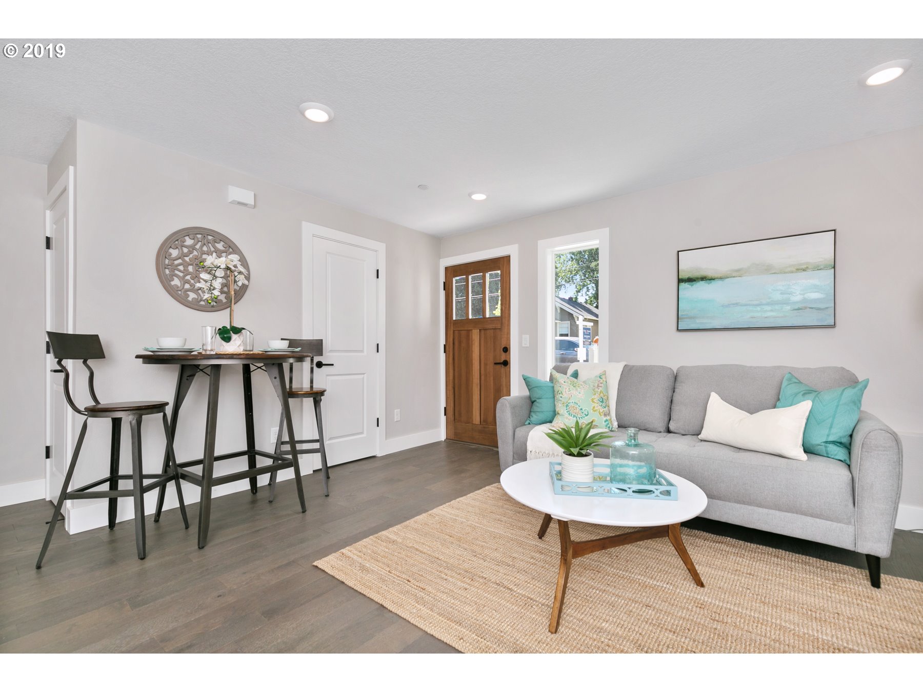 Photo #4: 19577968 Listing 