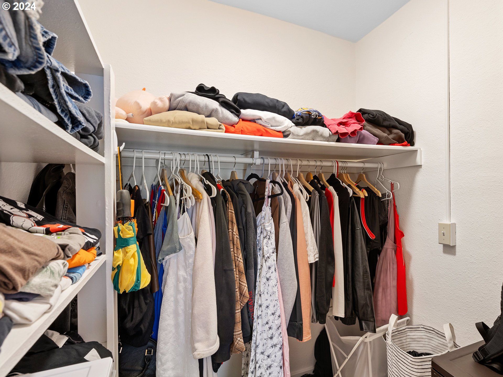 Photo #15: 195912714 Listing: Photo #15