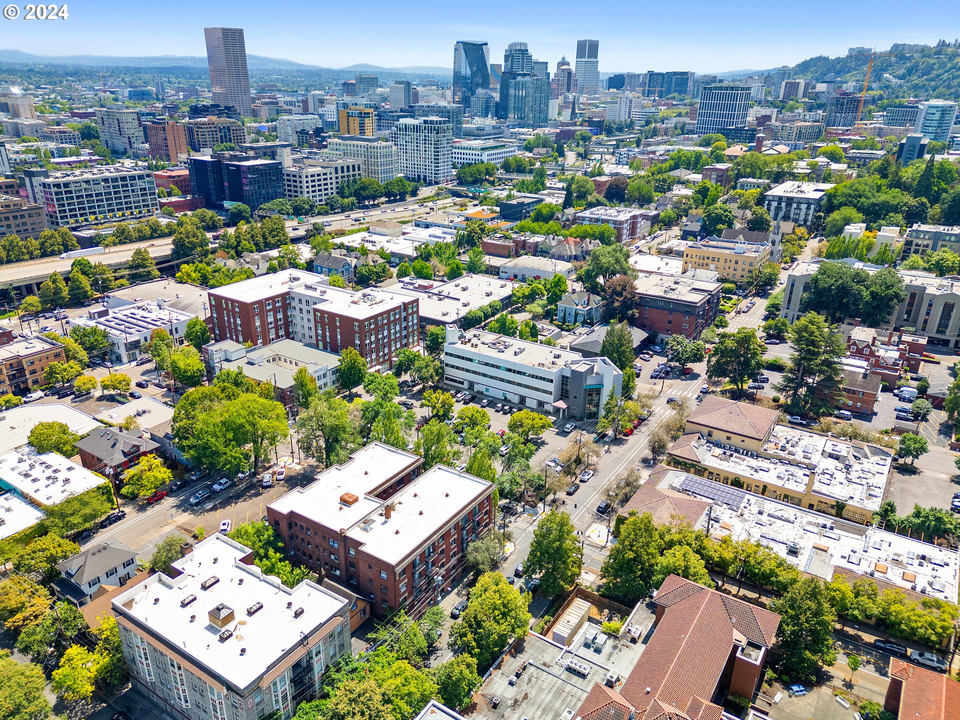 Photo #22: 195912714 Listing: Photo #22