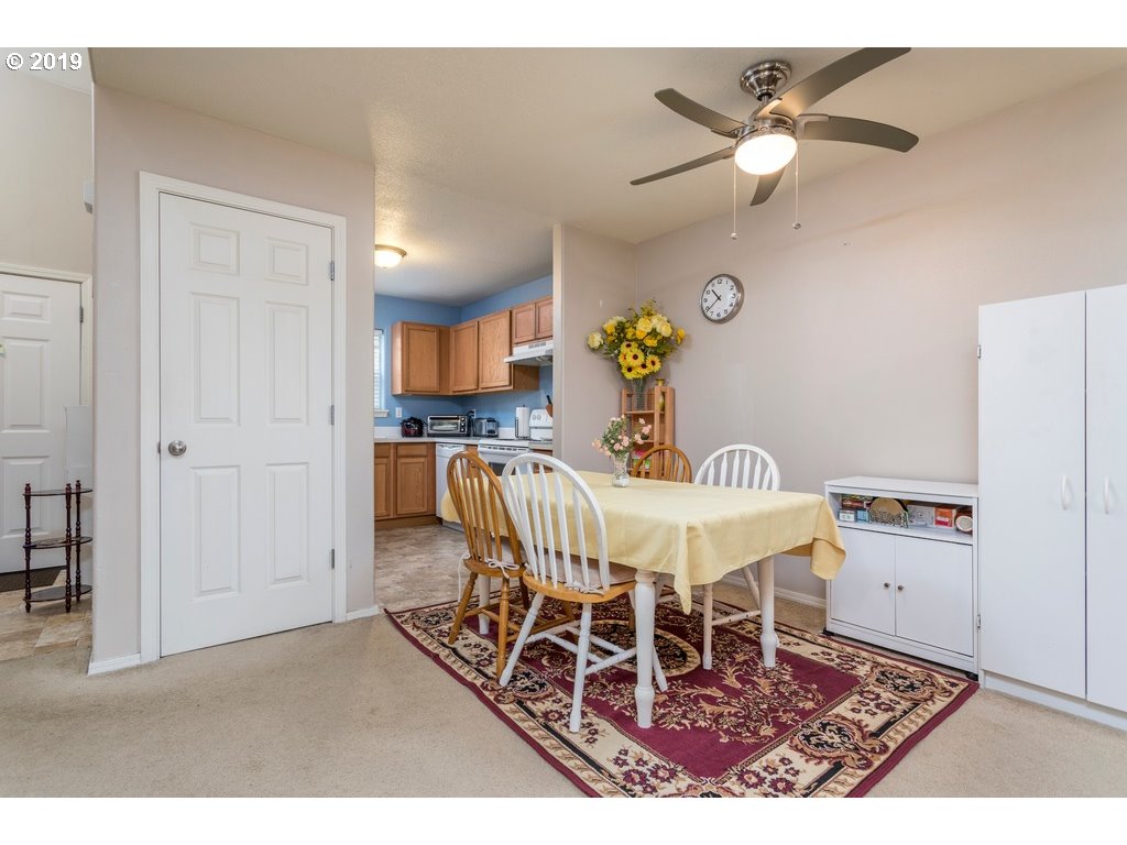 Photo #4: 19597444 Listing 