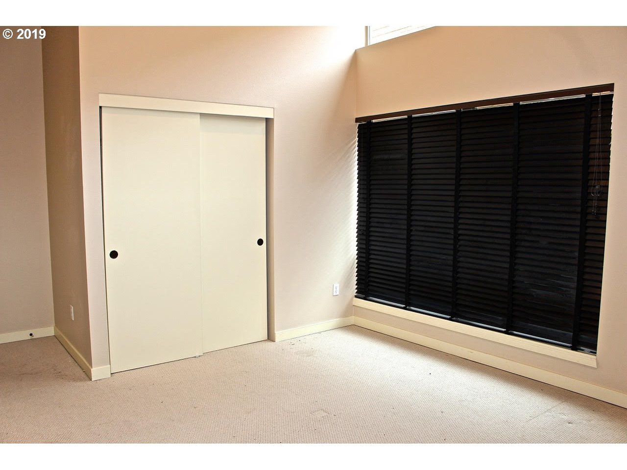 Photo #6: 19612095 Listing 