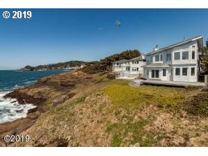 Photo of 440 PINE CT Depoe Bay OR 97341