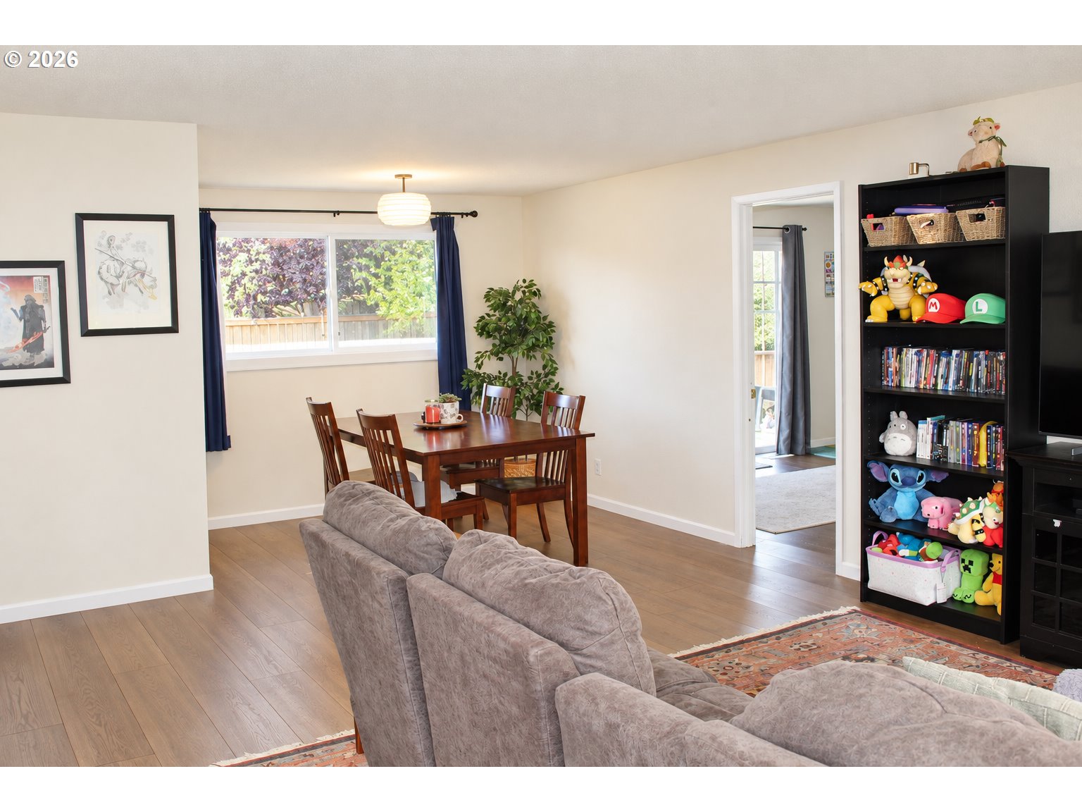 Property photo 5 of 35