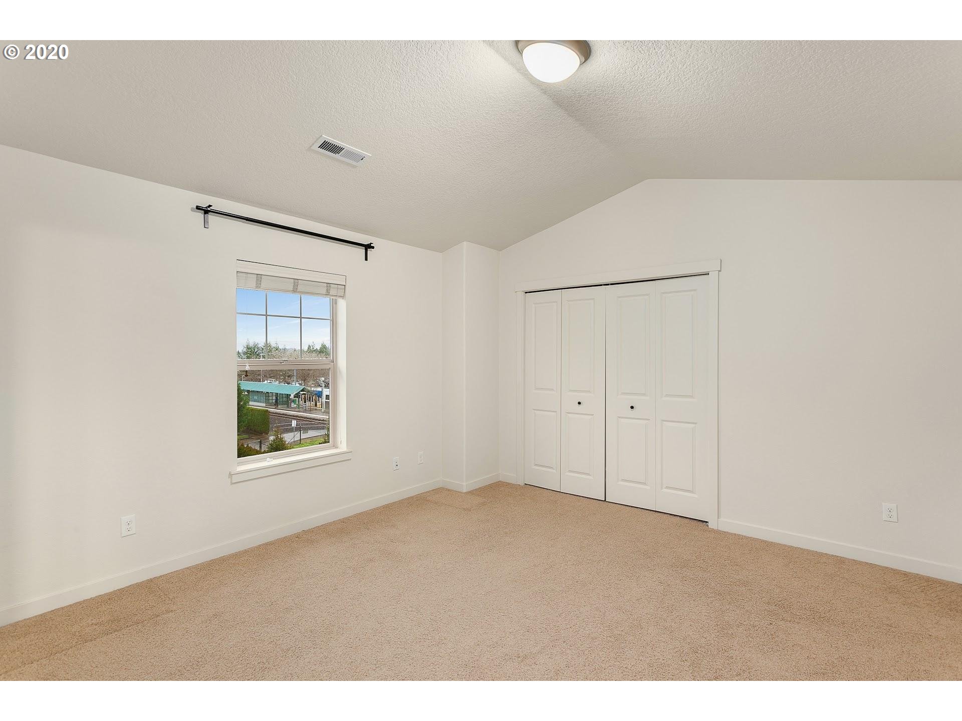 Photo #5: 19650632 Listing 