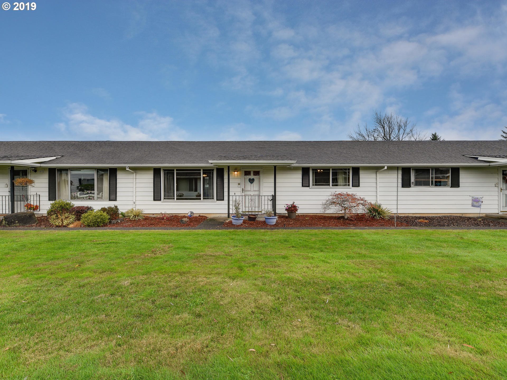 MLS: 19652442 Condo For Sale