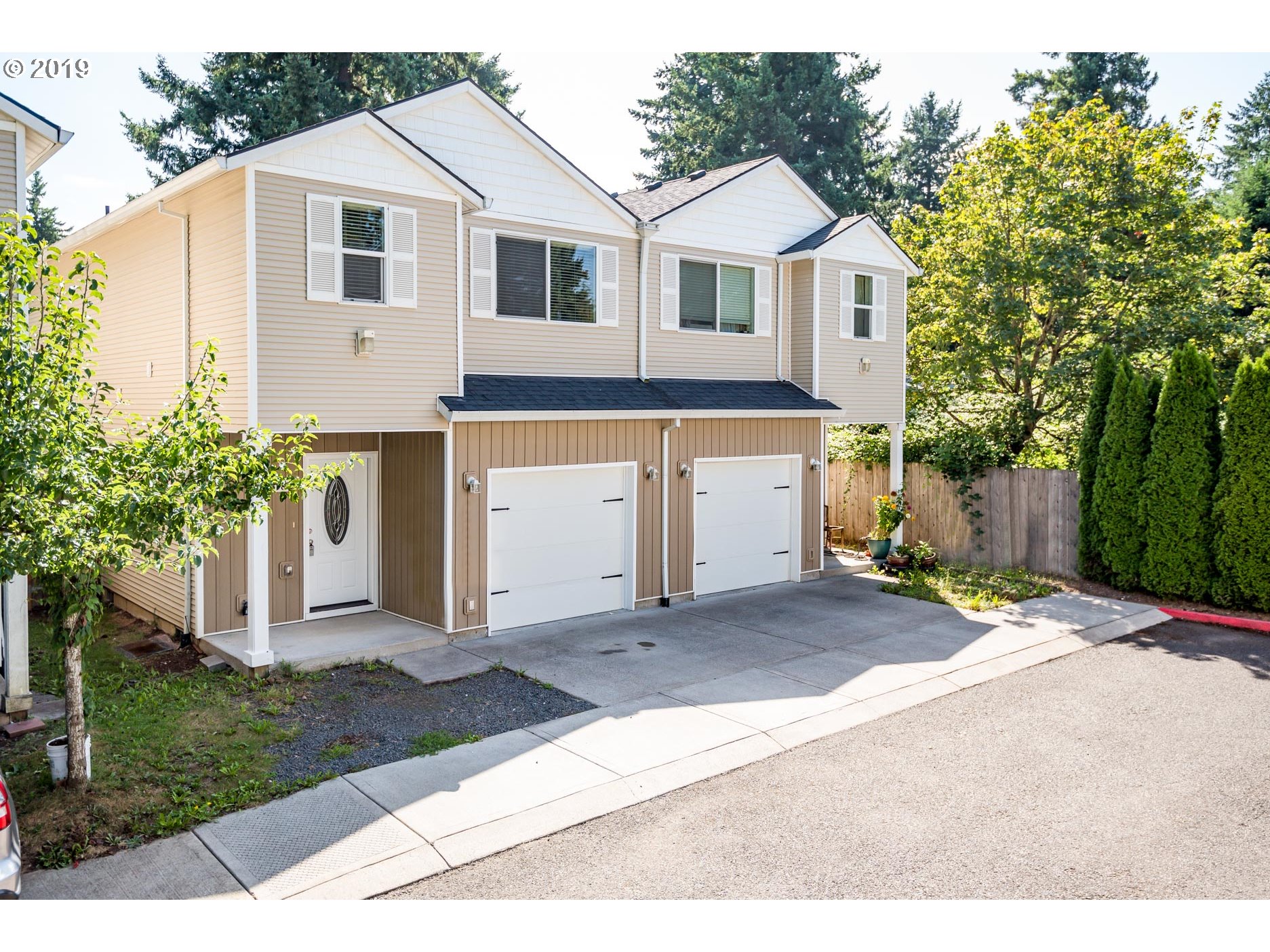 Photo #6: 19669660 Listing 