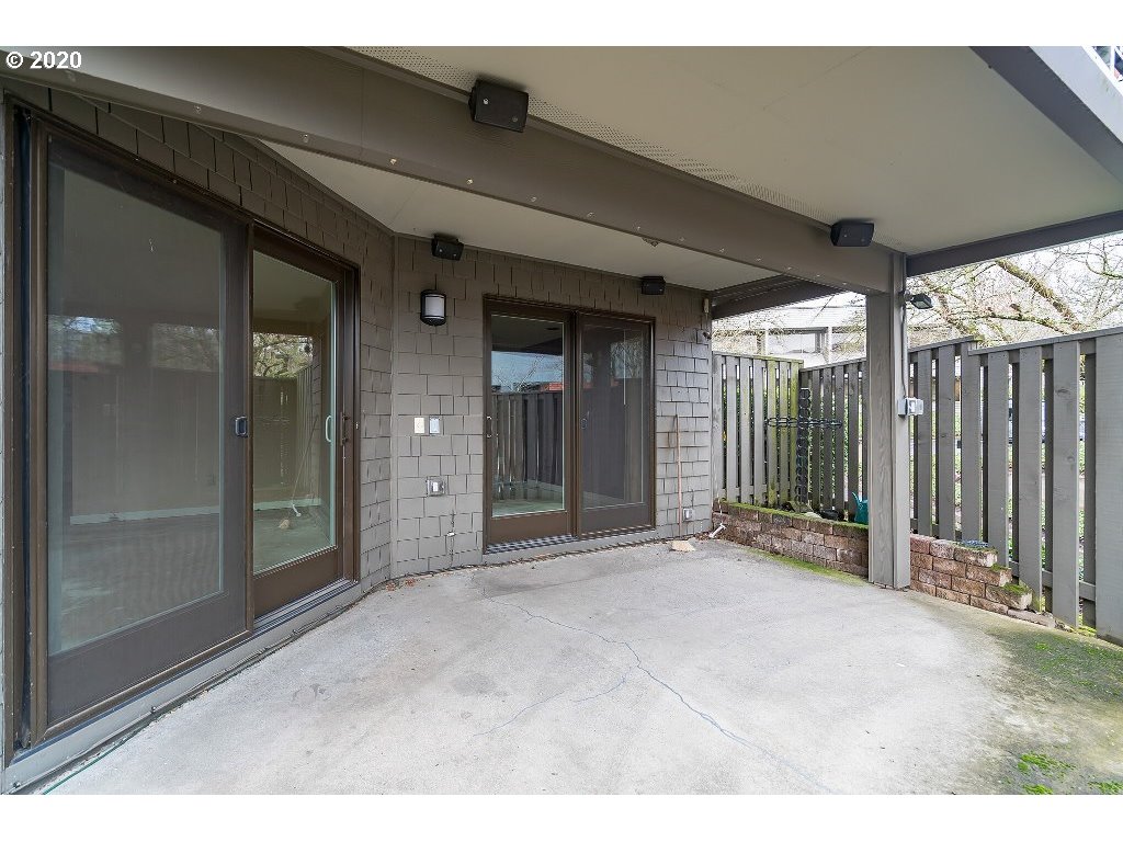 Photo #4: 19670184 Listing 