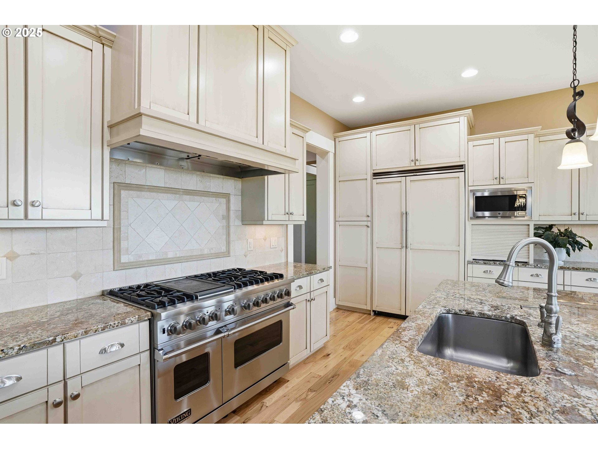 1016 SE 64TH CT, Vancouver, 4 Bedrooms Bedrooms, ,4.3 BathroomsBathrooms,Residential,For Sale,64TH,0,197645566