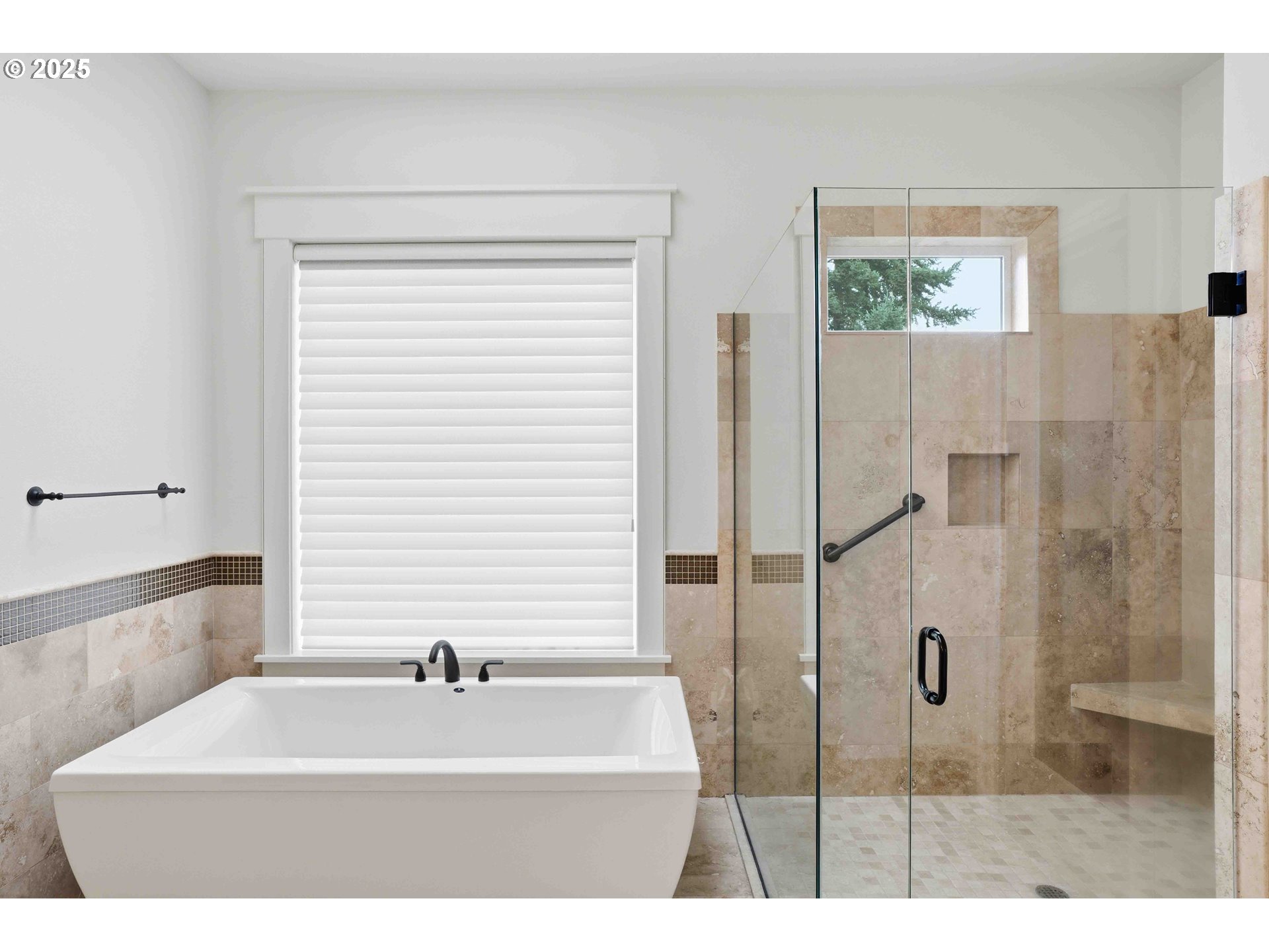 1016 SE 64TH CT, Vancouver, 4 Bedrooms Bedrooms, ,4.3 BathroomsBathrooms,Residential,For Sale,64TH,0,197645566