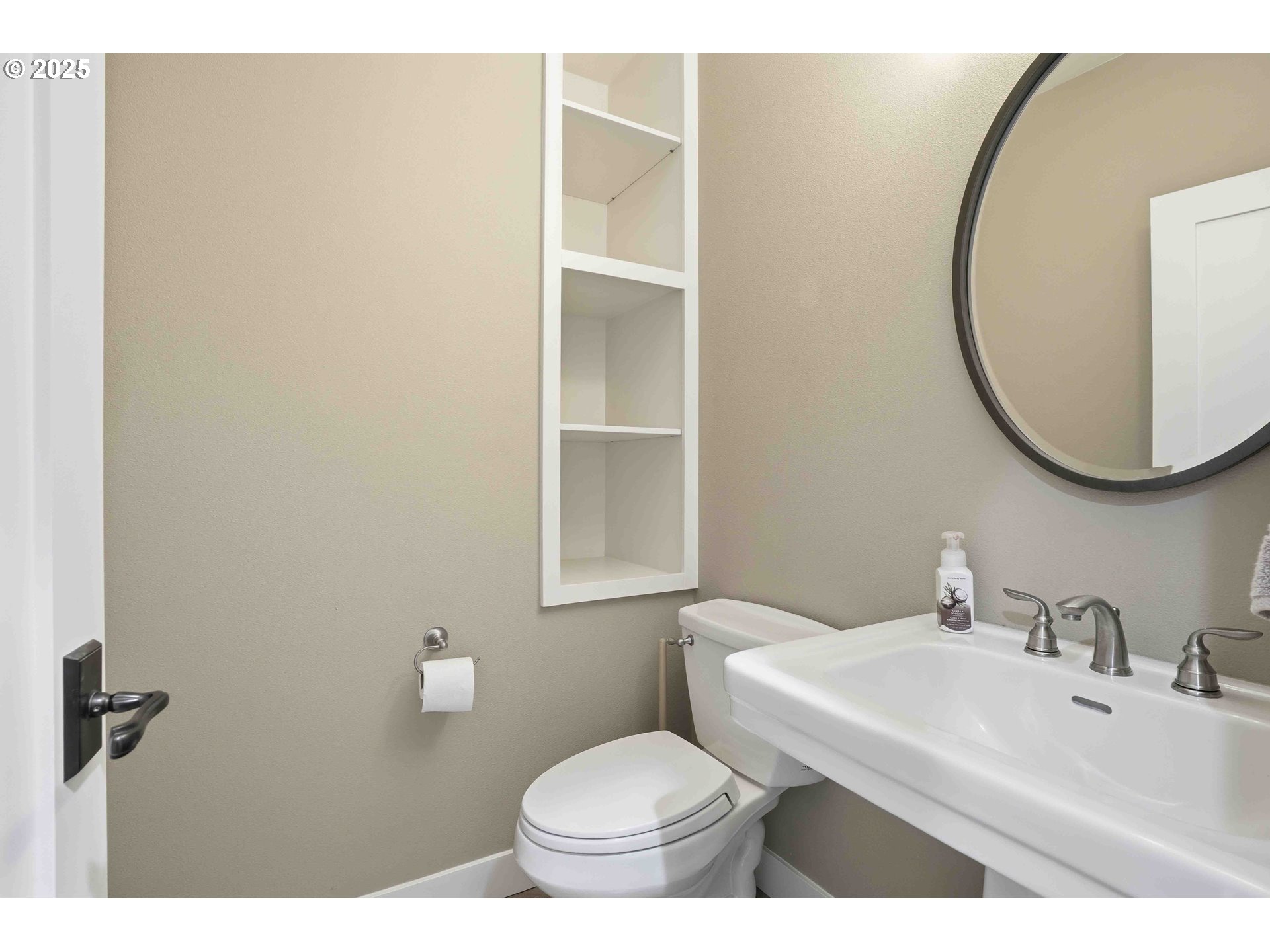 1016 SE 64TH CT, Vancouver, 4 Bedrooms Bedrooms, ,4.3 BathroomsBathrooms,Residential,For Sale,64TH,0,197645566