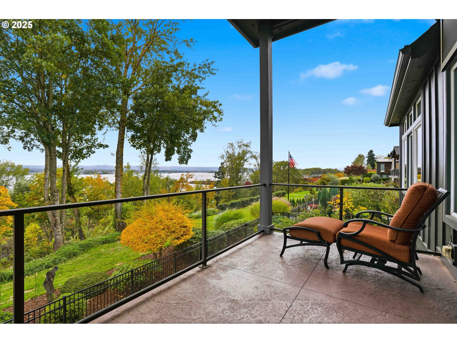 1016 SE 64TH CT, Vancouver, 4 Bedrooms Bedrooms, ,4.3 BathroomsBathrooms,Residential,For Sale,64TH,0,197645566