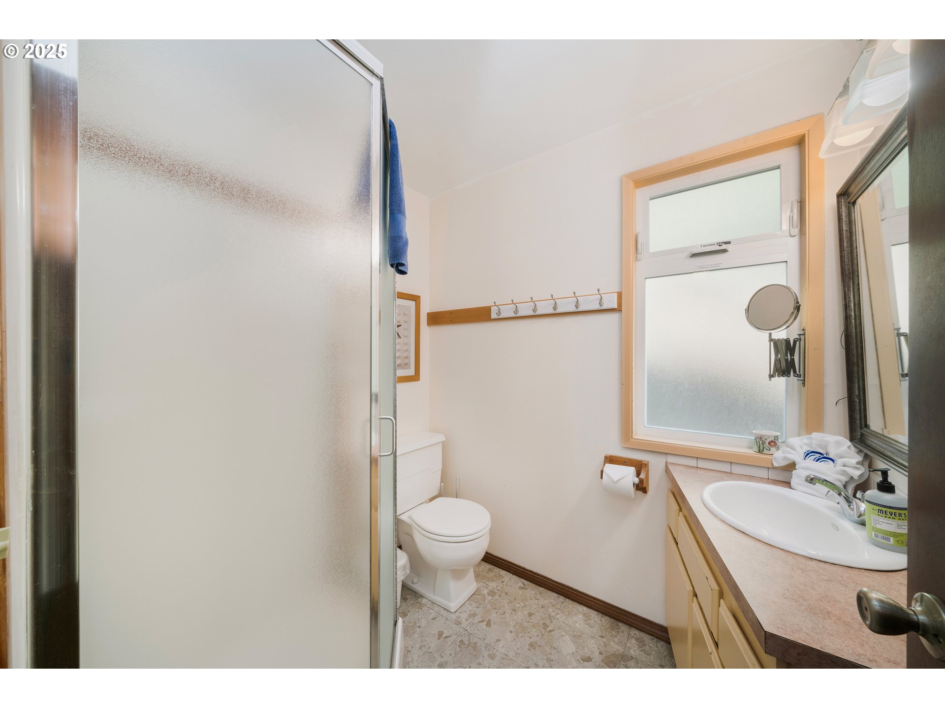 640 OCEAN RD, Manzanita, OR, 97130