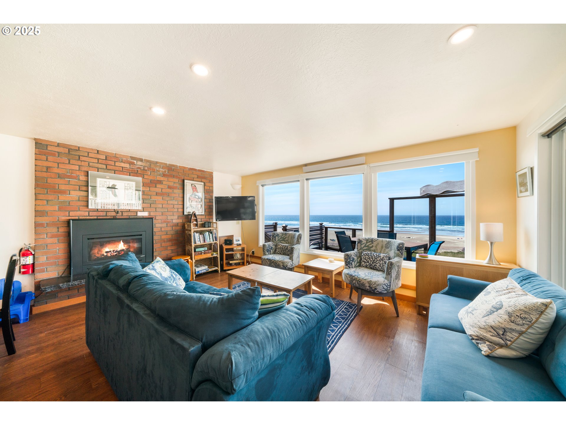 640 OCEAN RD, Manzanita, OR, 97130