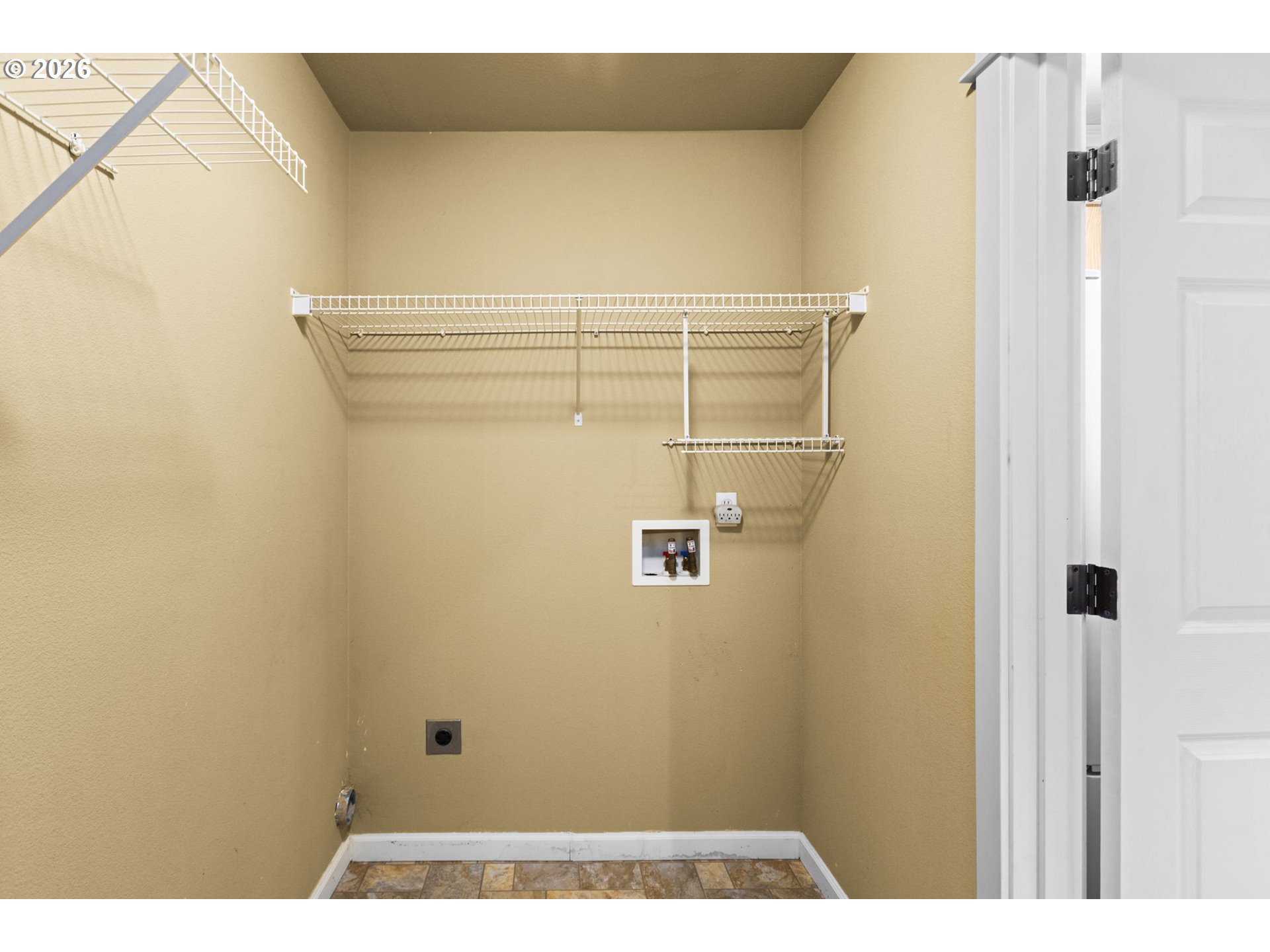 Photo #17: 197748233 Listing: Photo #17