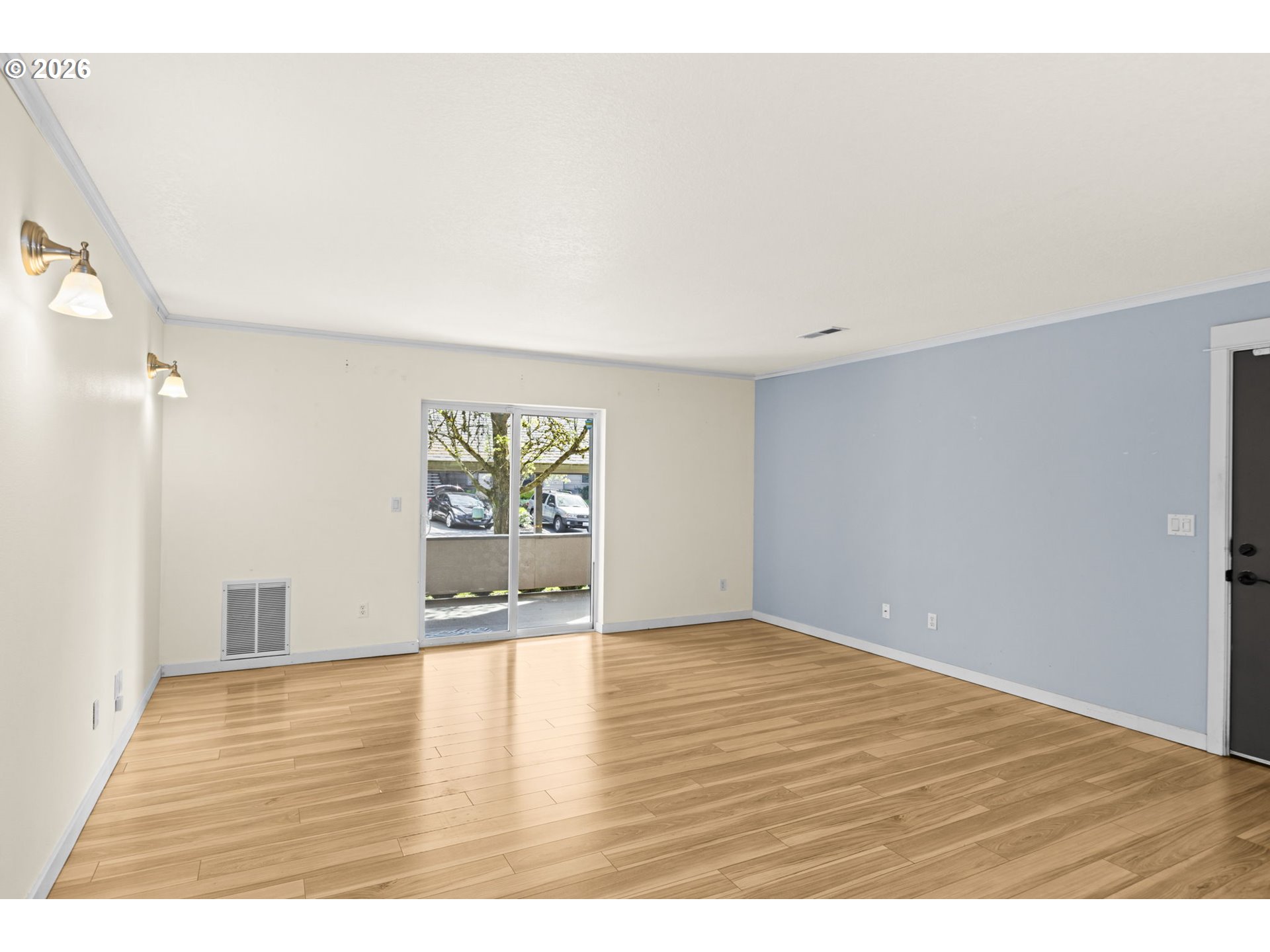 Photo #6: 197748233 Listing: Photo #6