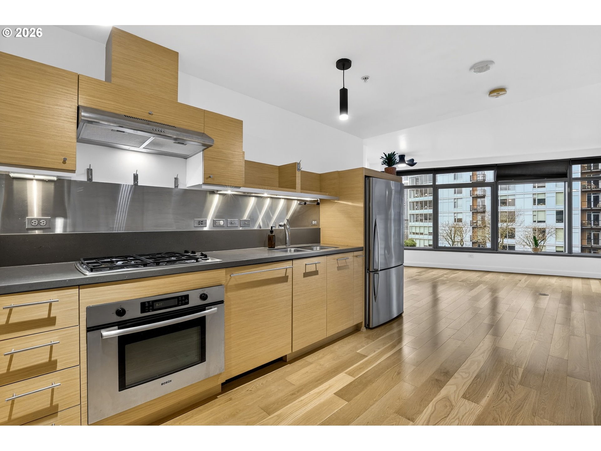 Photo #3: 197878903 Listing: Photo #3