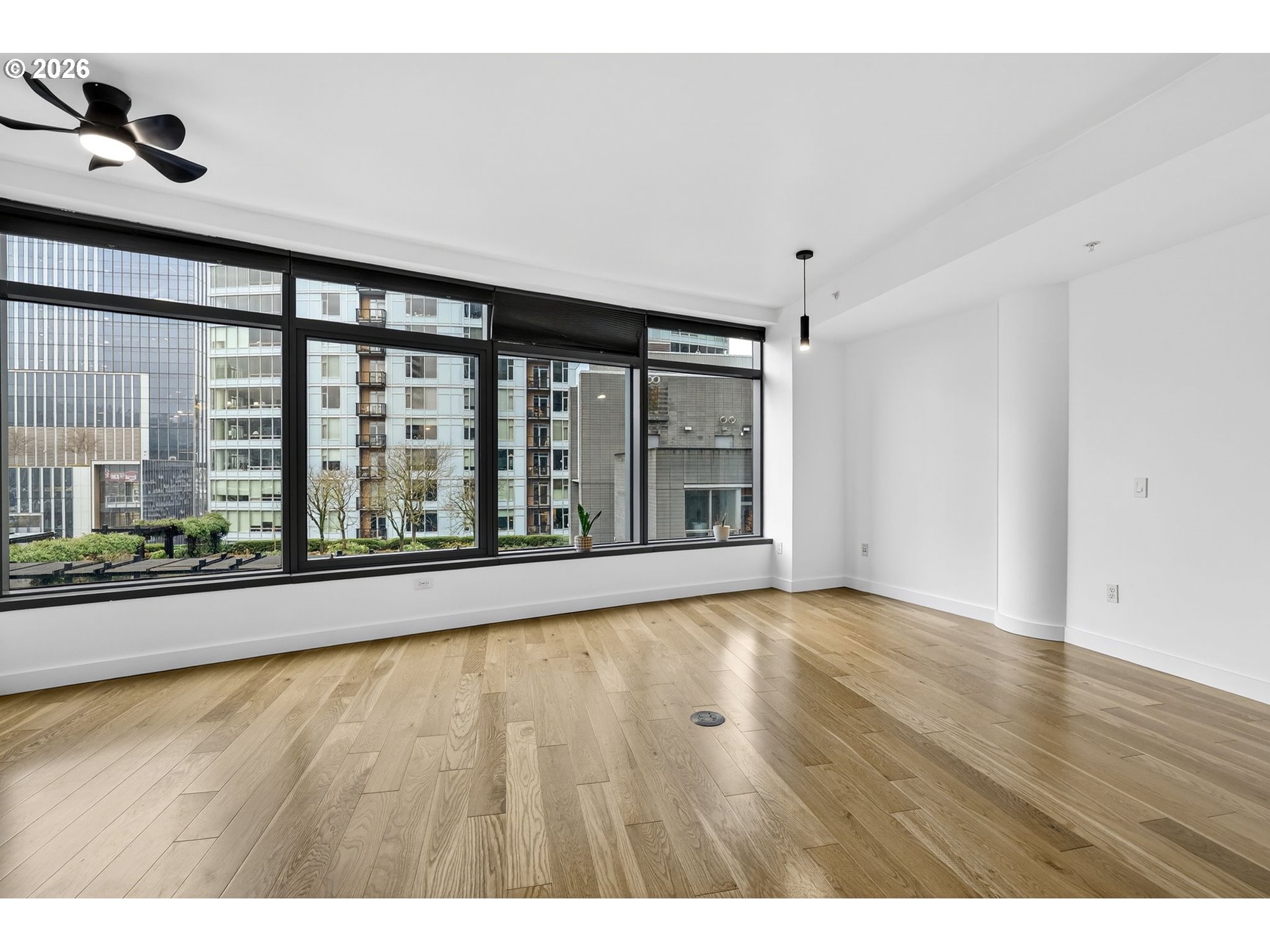 Photo #7: 197878903 Listing: Photo #7