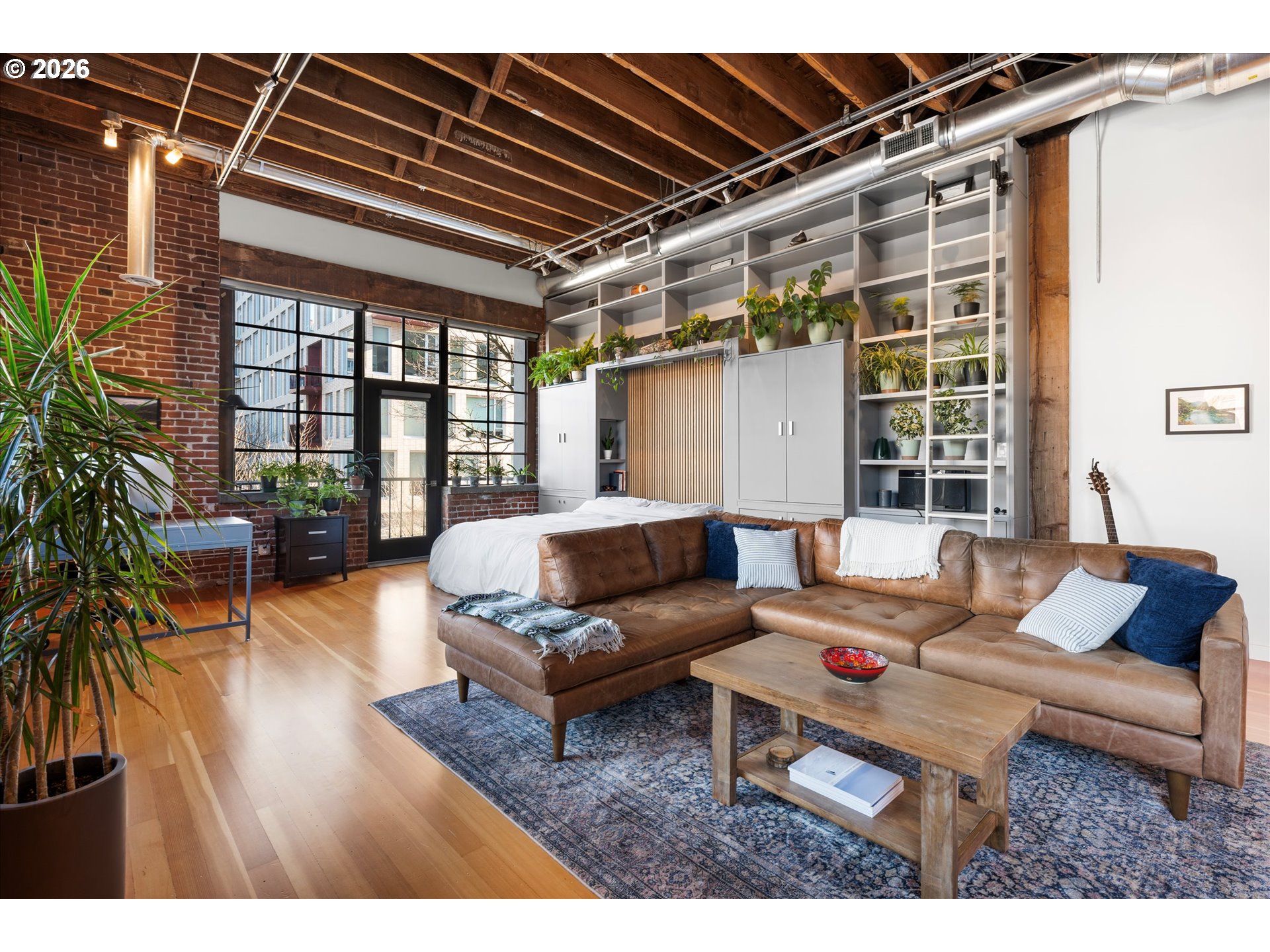 Photo #4: 197954694 Listing: Photo #4