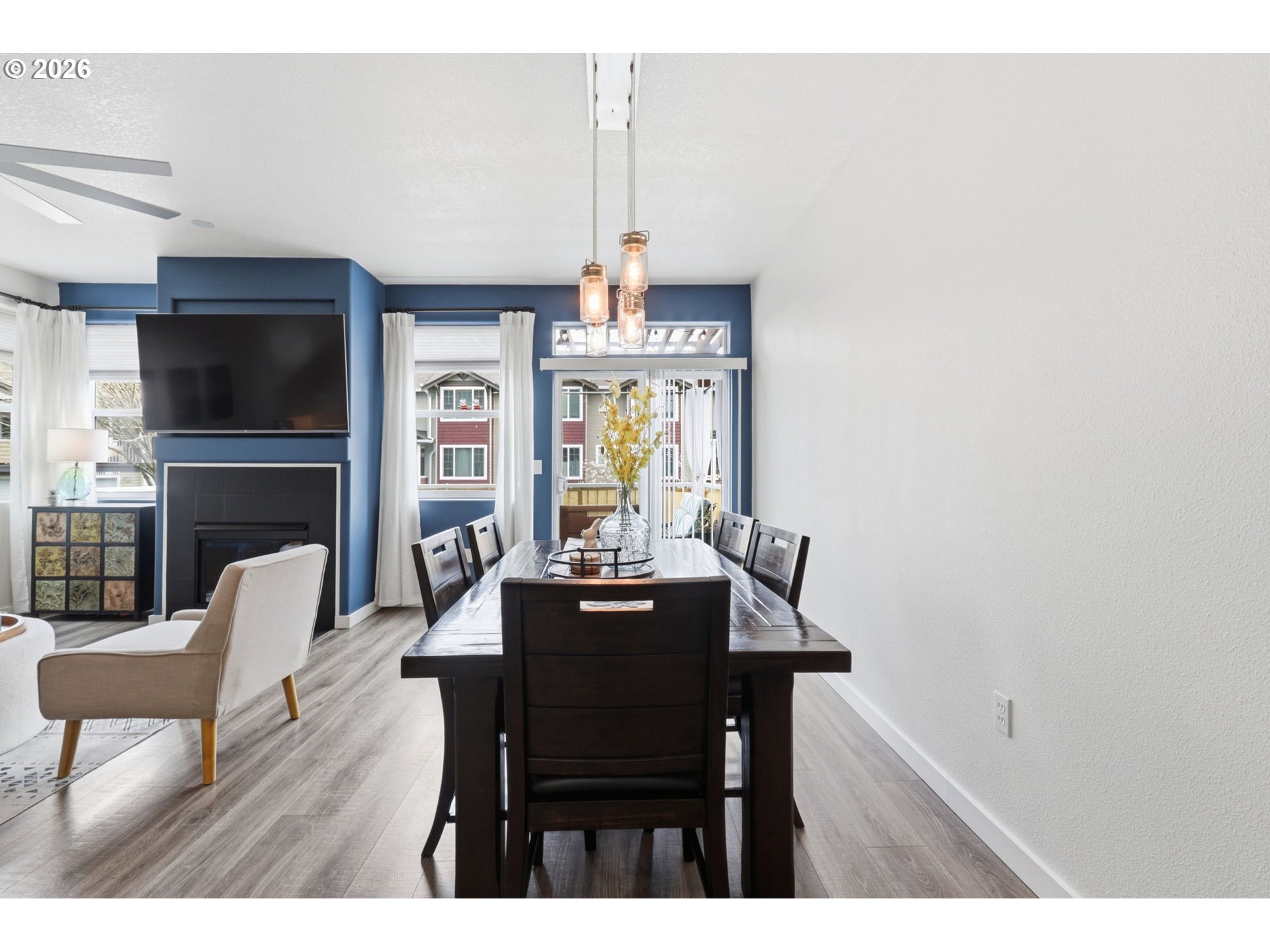 Photo #2: 198428639 Listing: Photo #2