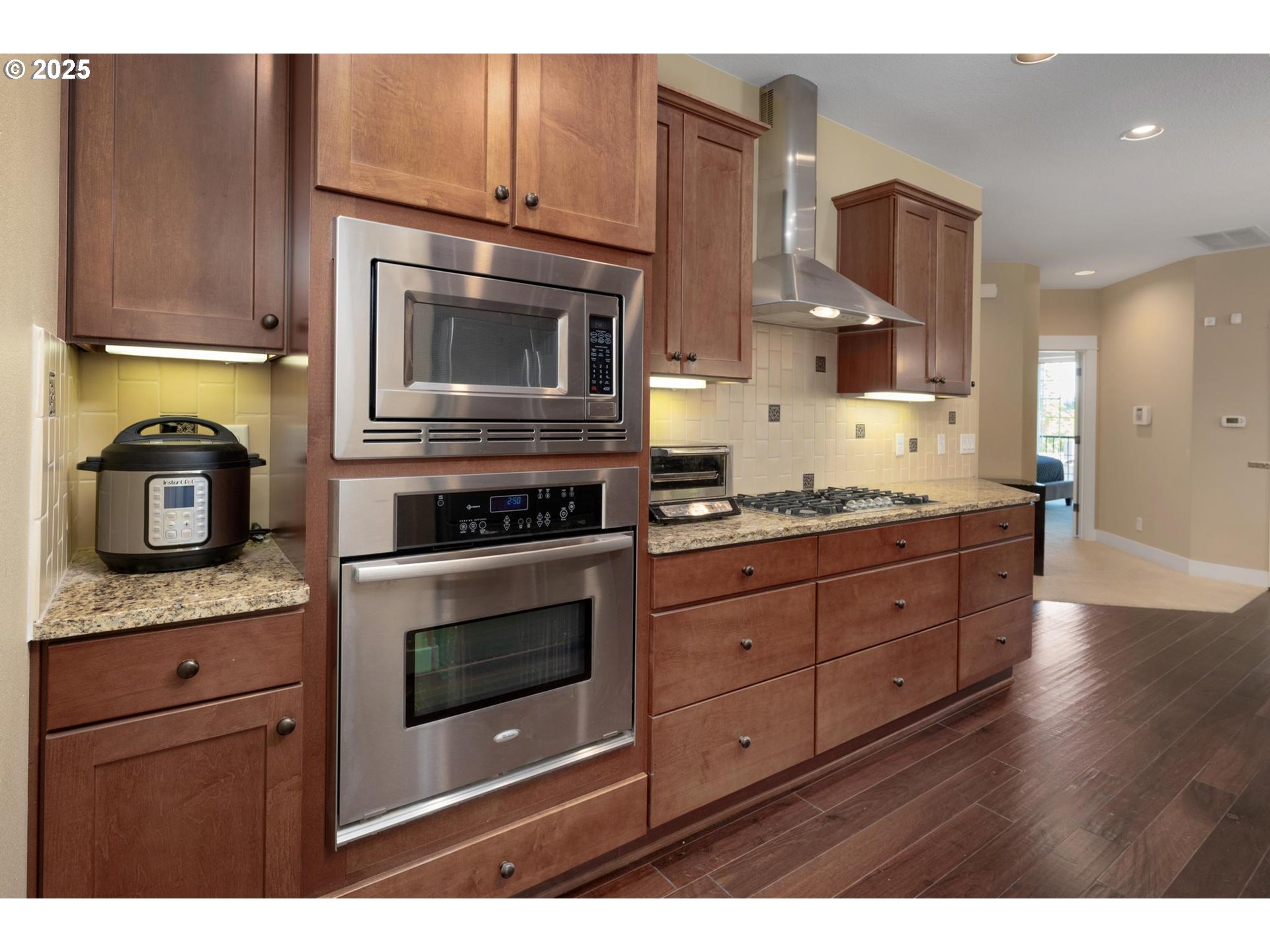 Photo #17: 198624072 Listing: Photo #17