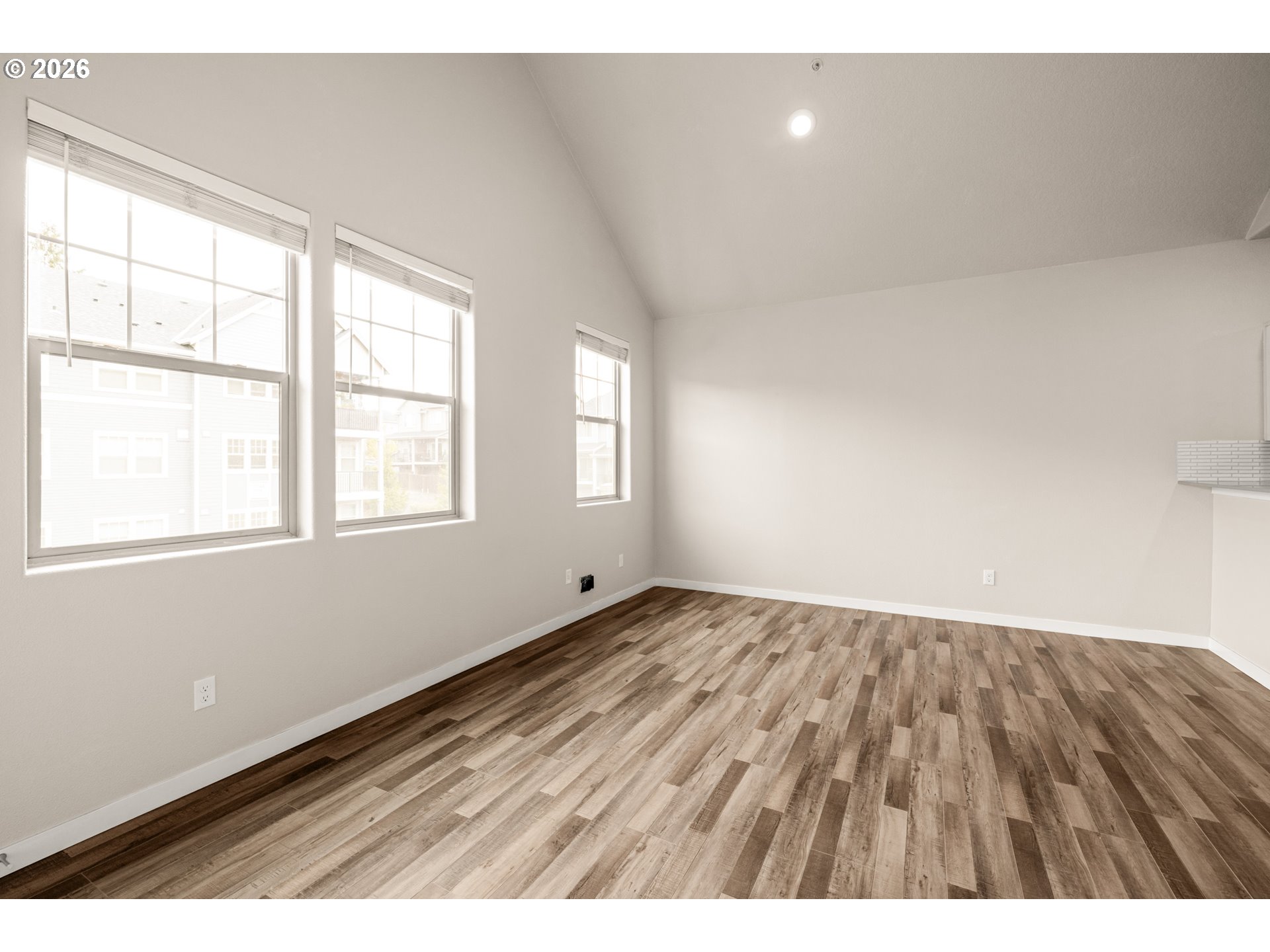 Photo #11: 199713415 Listing: Photo #11