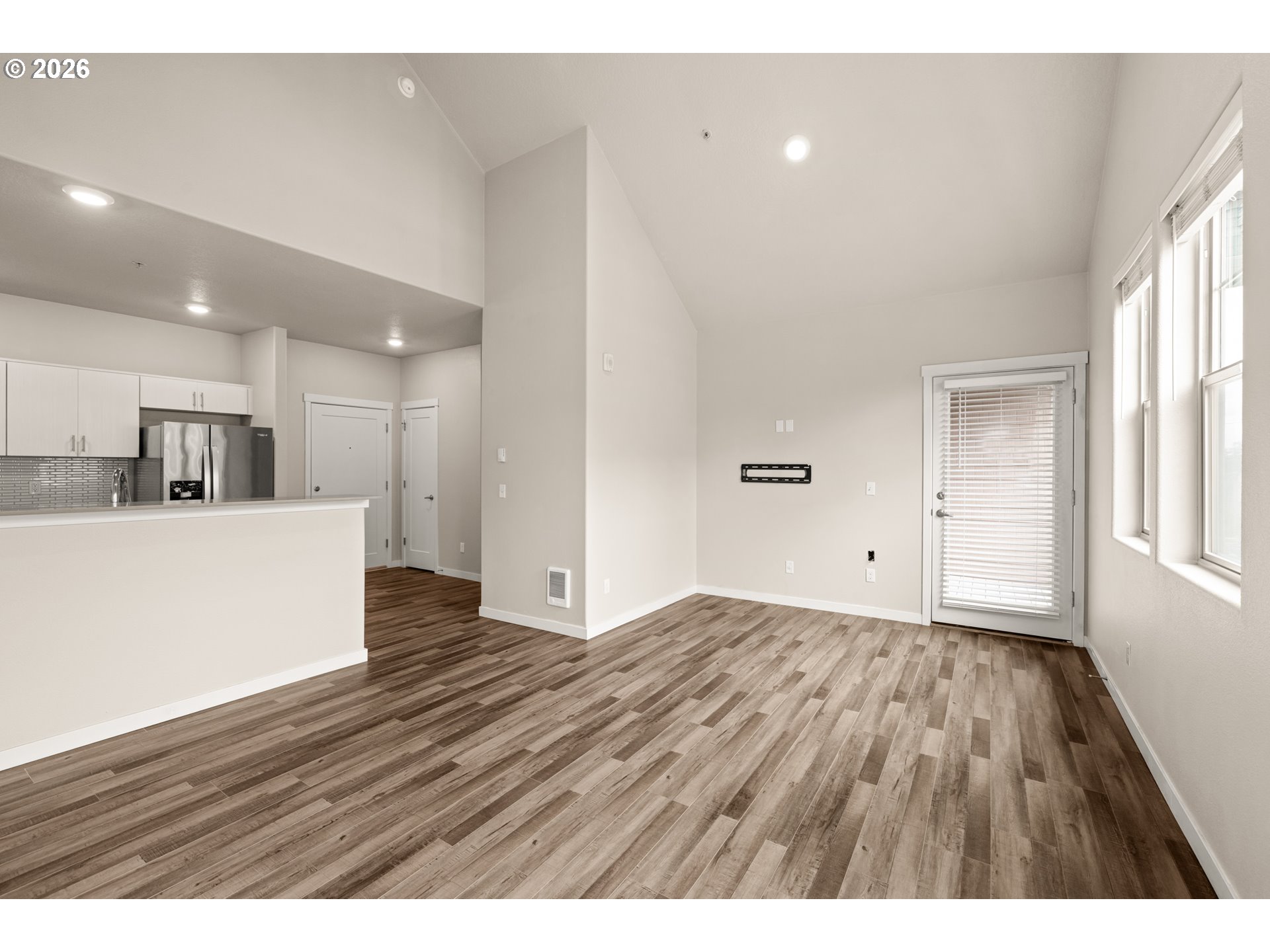 Photo #9: 199713415 Listing: Photo #9