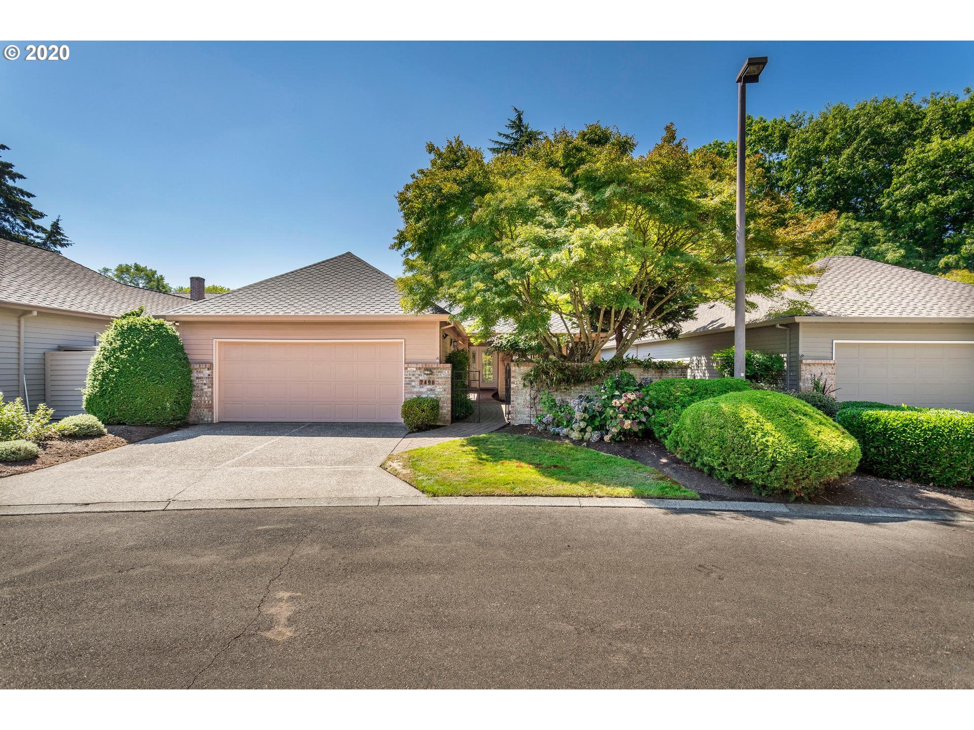 7490 SW LAKESIDE LOOP, WILSONVILLE, OR 97070 Villebois Wilsonville Oregon