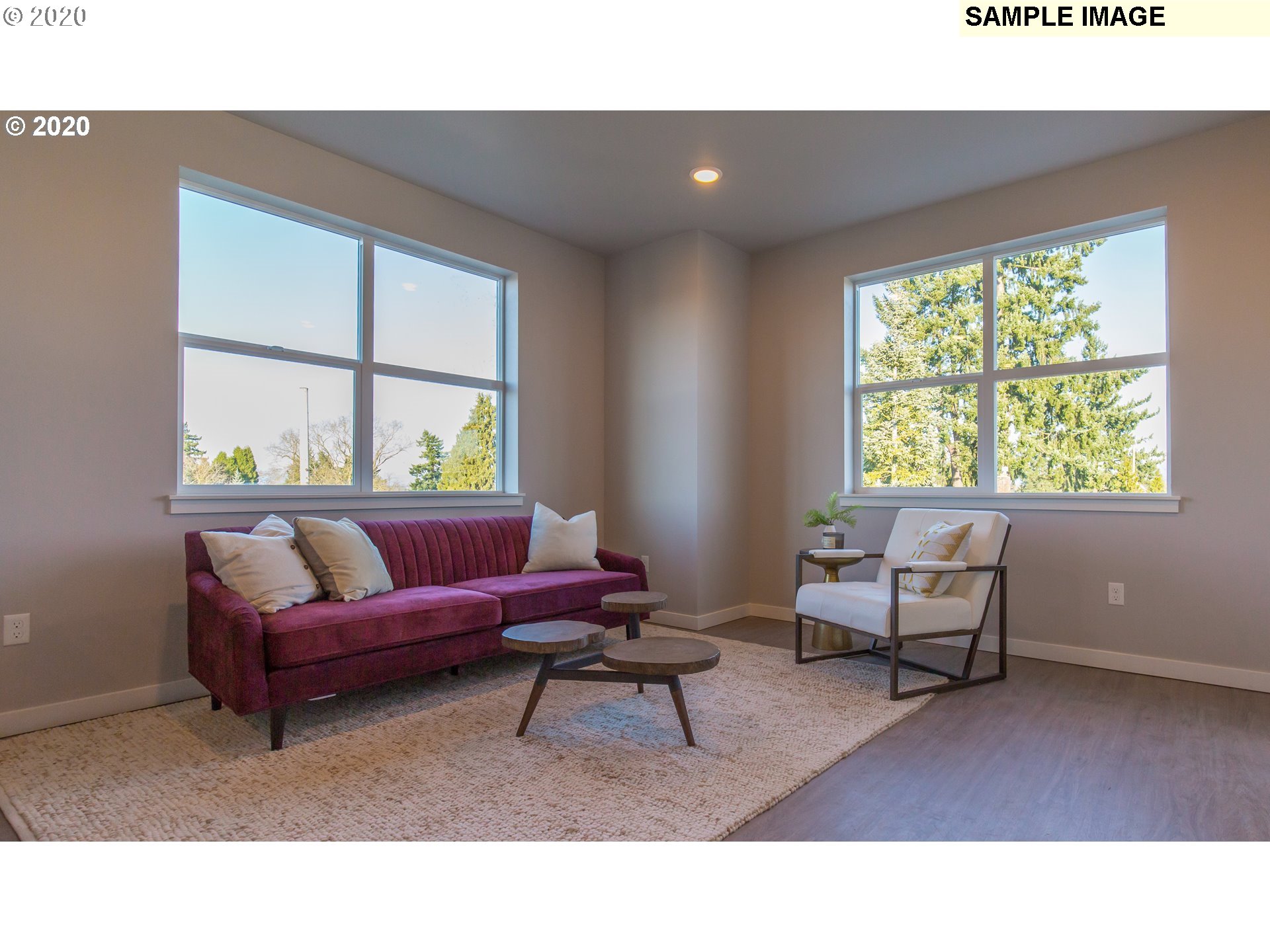 Photo #7: 20012011 Listing: Photo #7