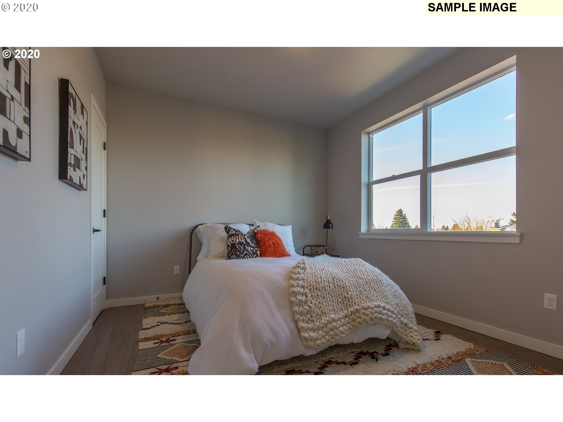 Photo #9: 20012011 Listing: Photo #9