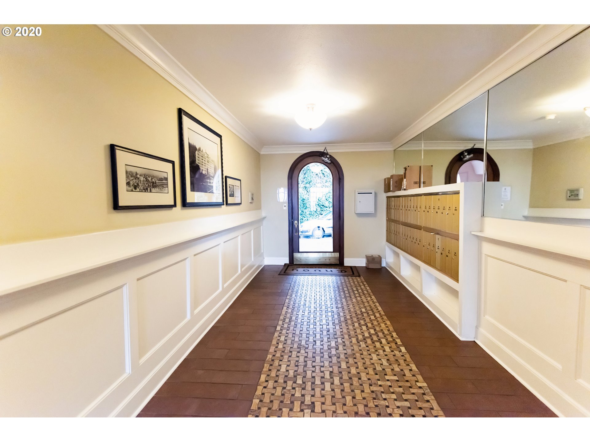 Photo #6: 20017390 Listing 
