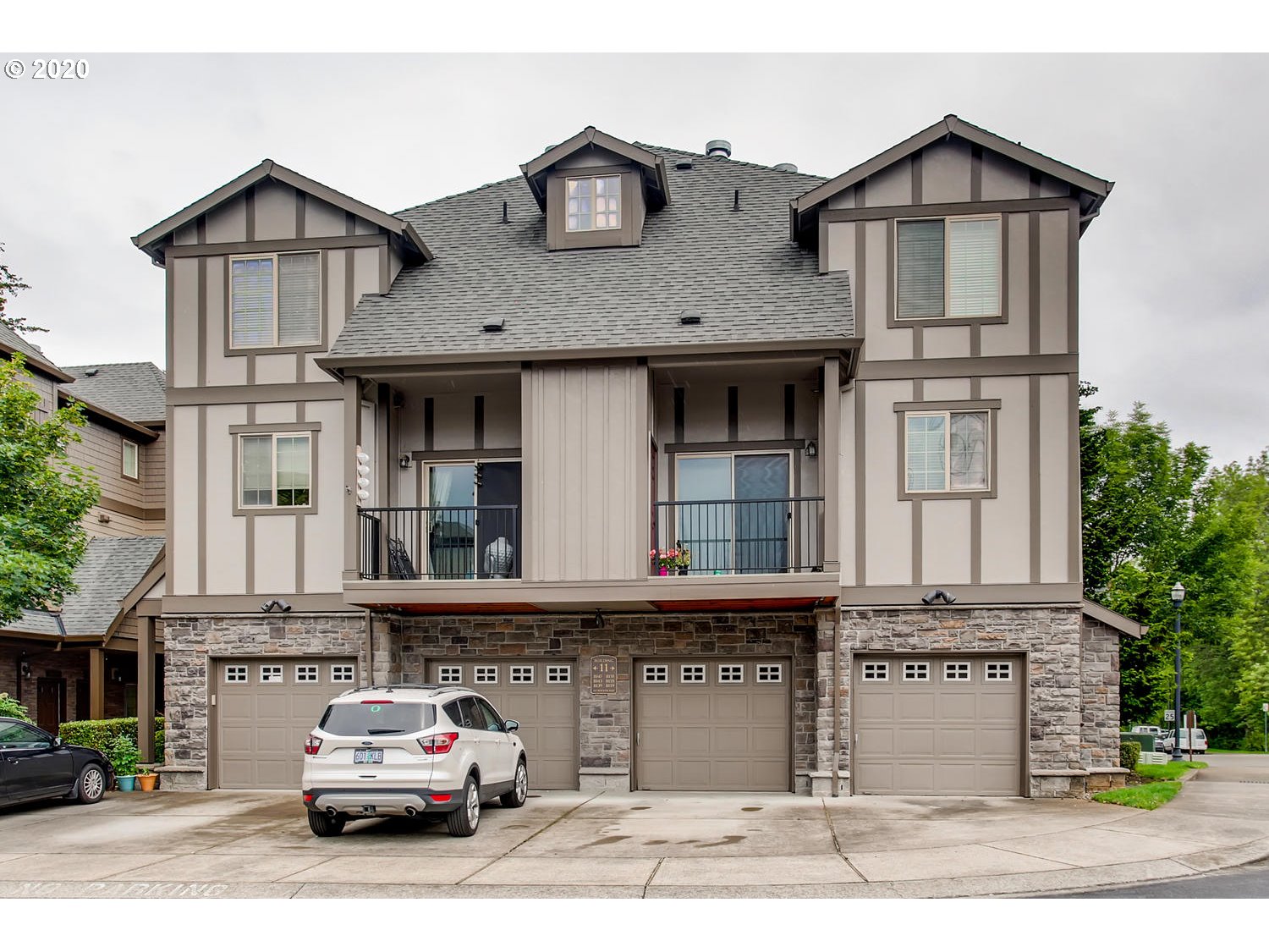 Photo #2: 20020320 Listing 