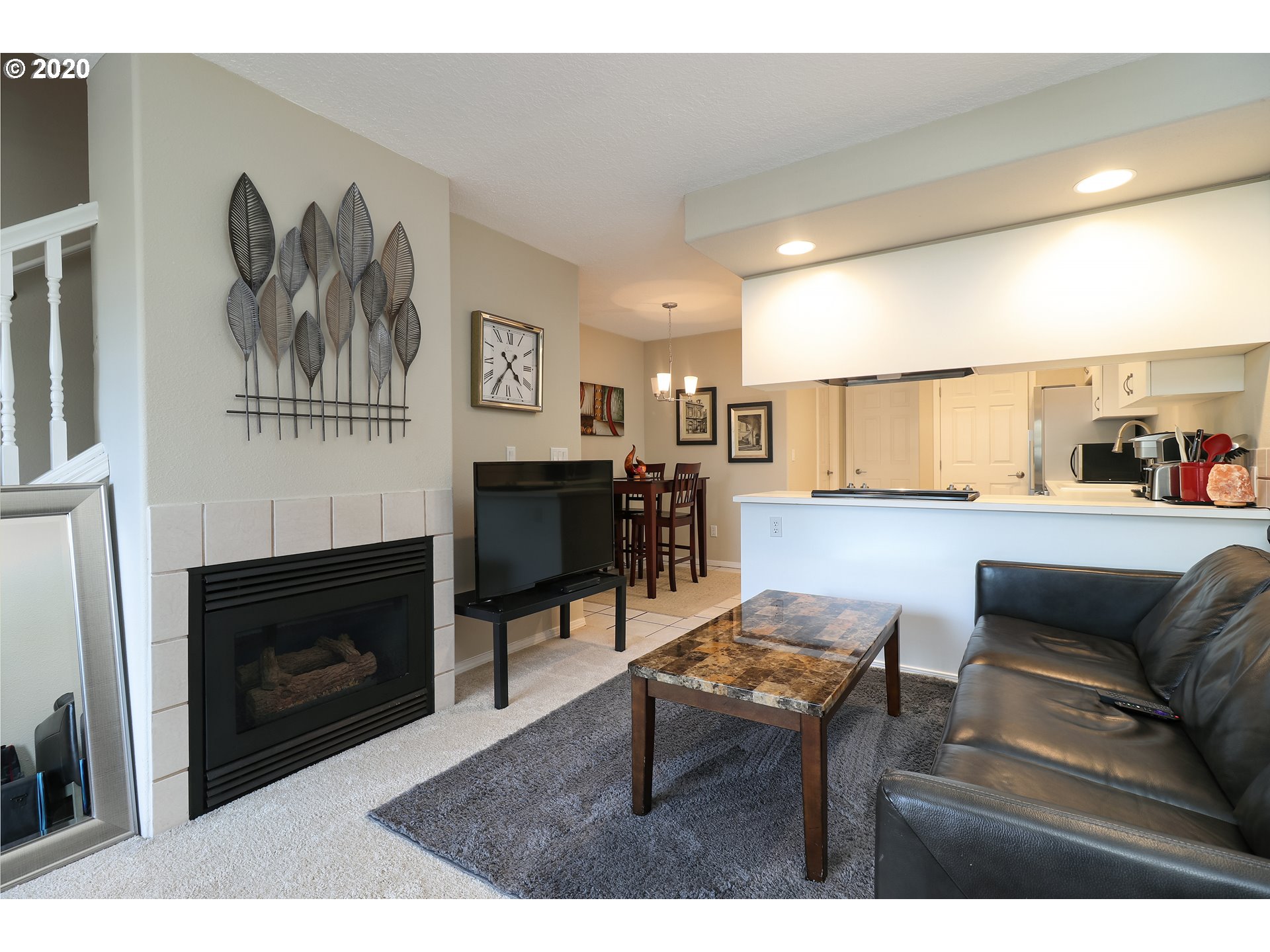 Photo #5: 20021339 Listing 