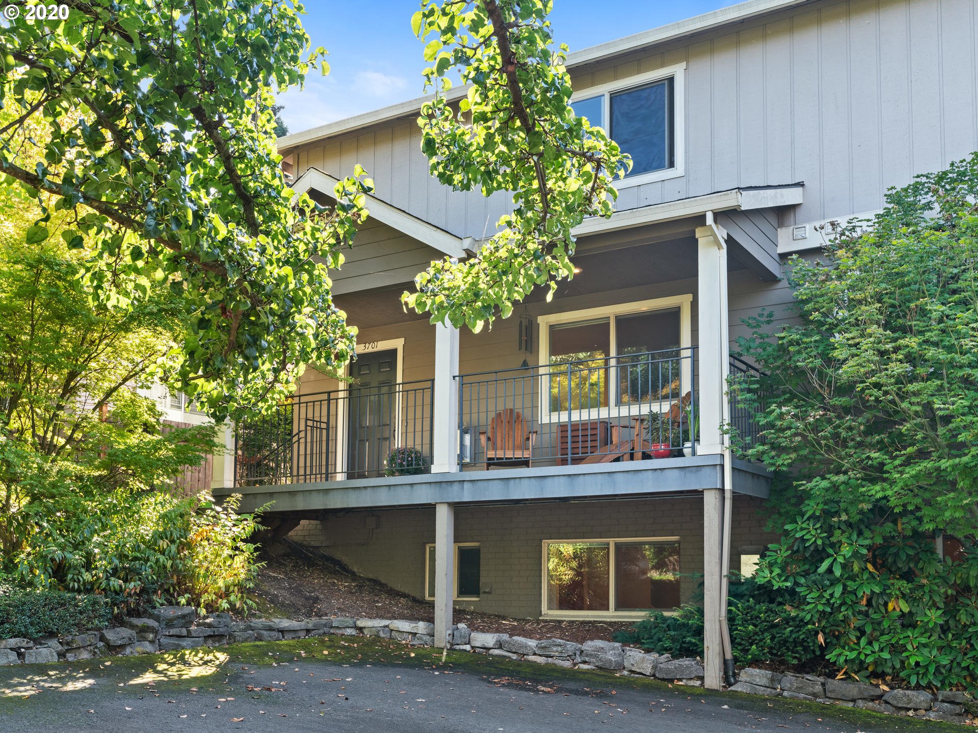 Photo #2: 20023797 Listing 