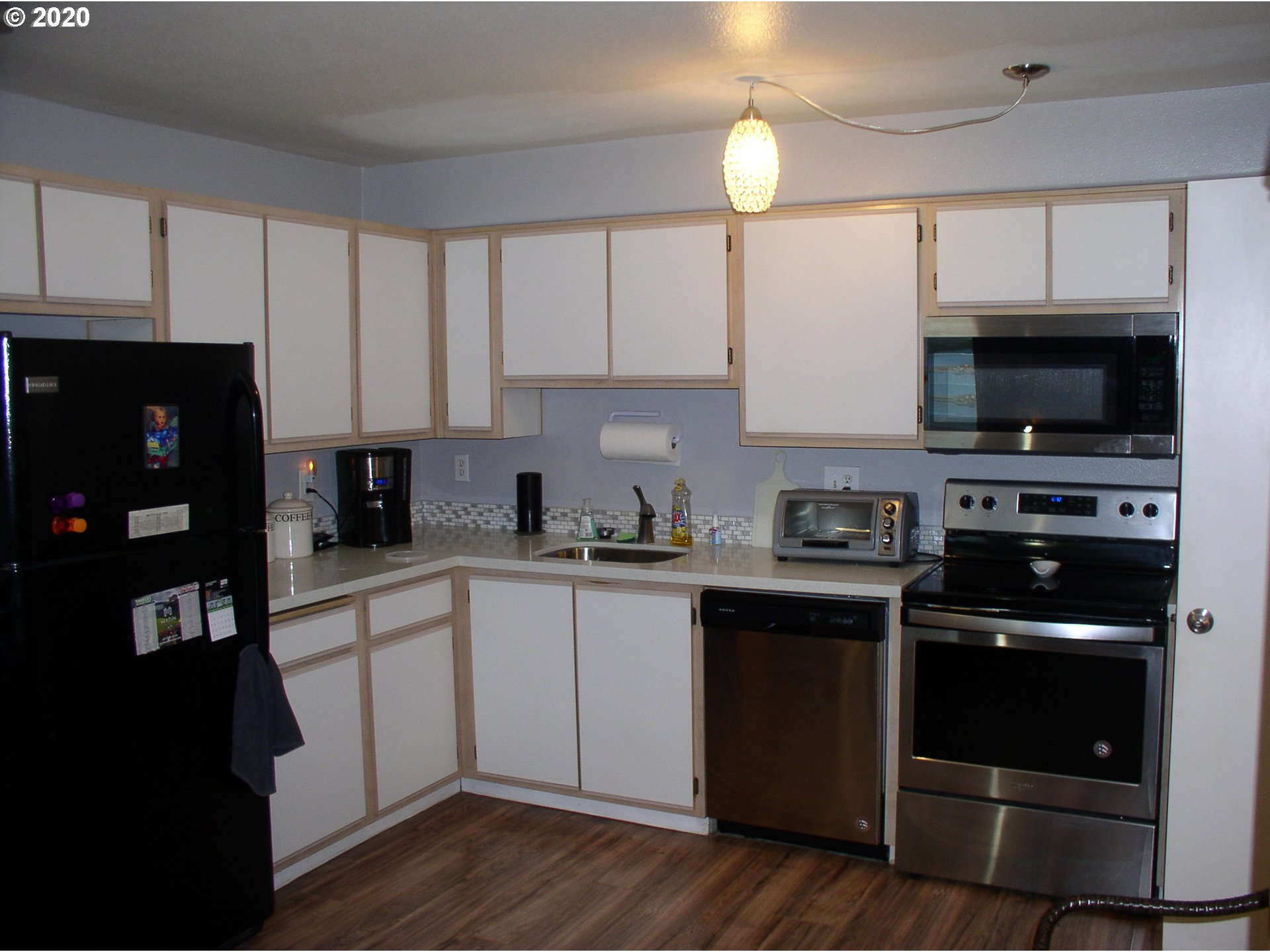 Photo #3: 20024340 Listing 